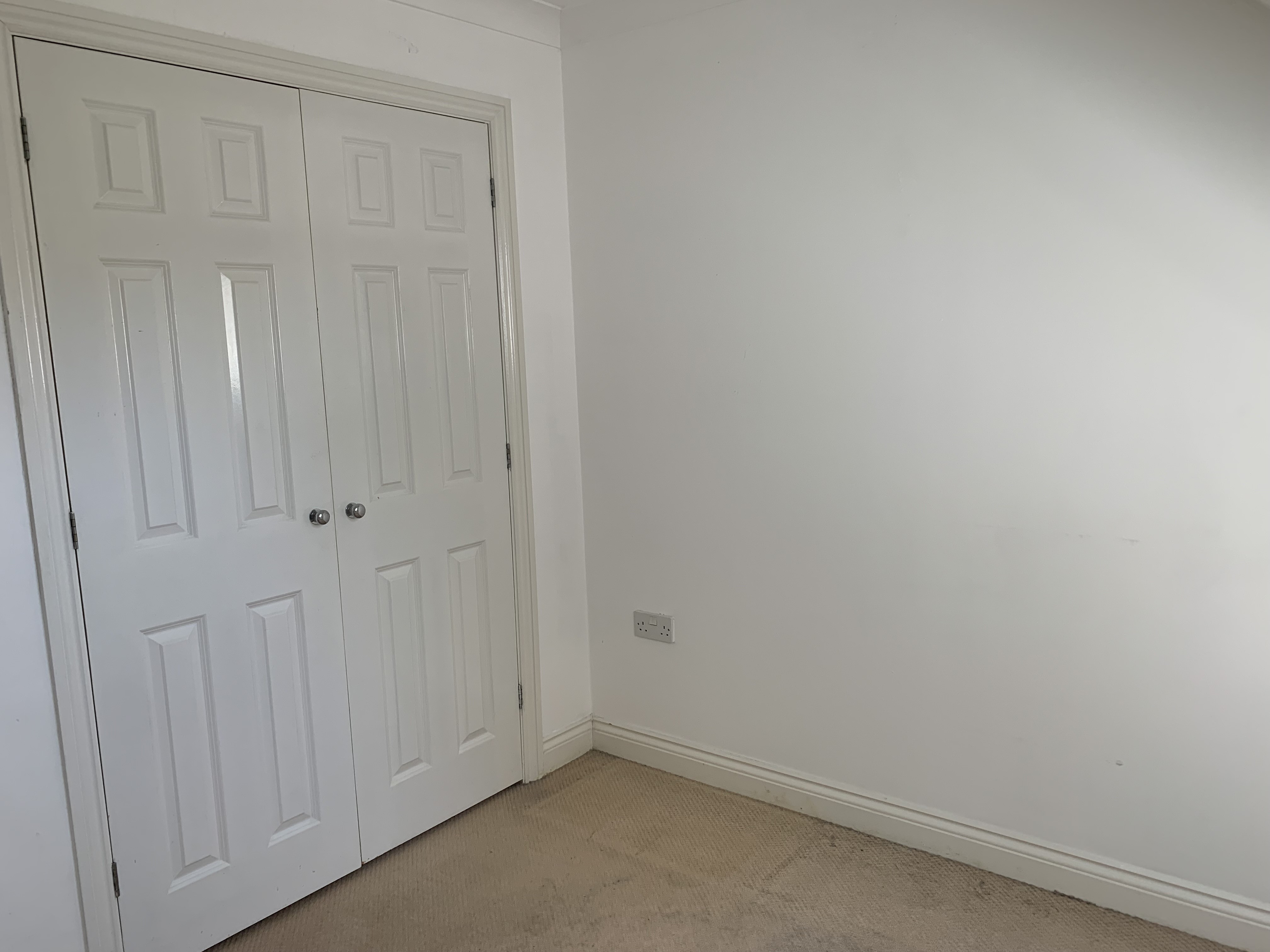 Leasehold Self Contained First Floor Flat