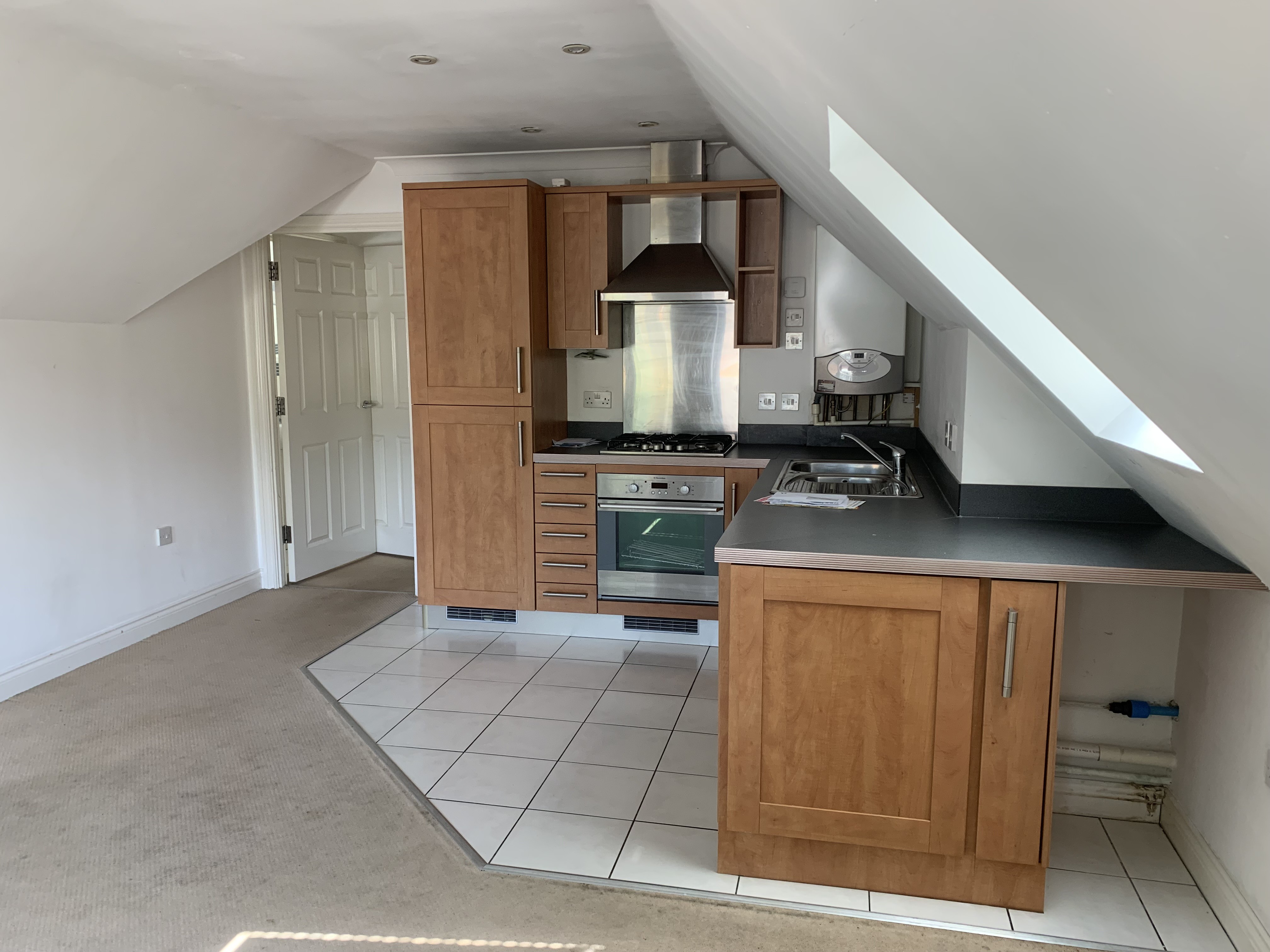 Leasehold Self Contained First Floor Flat