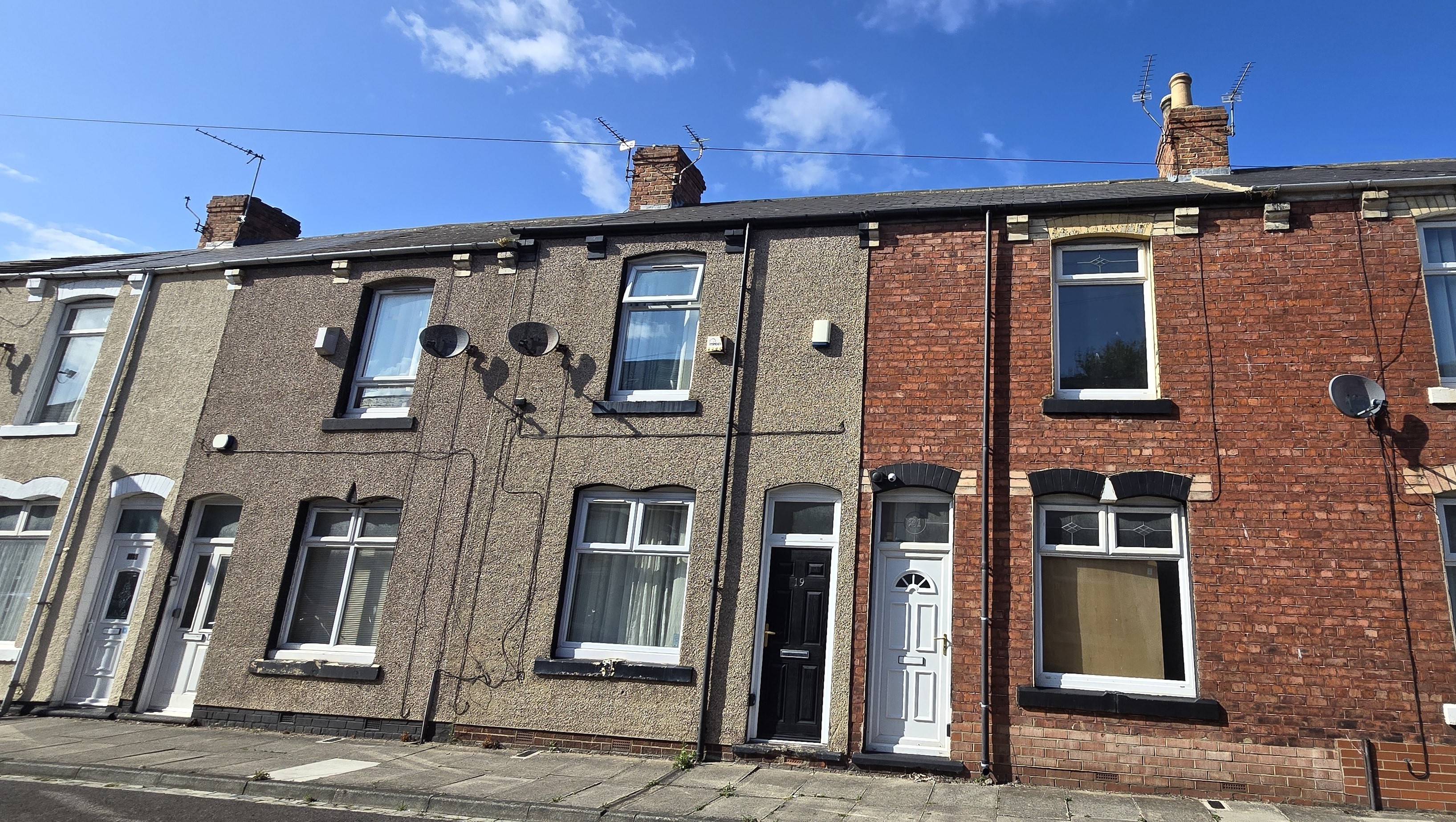 VACANT - Freehold Mid Terrace House