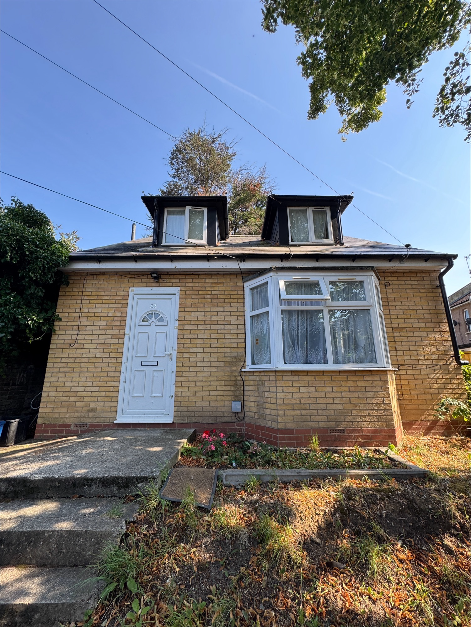 INVESTMENT - Freehold Detached House 