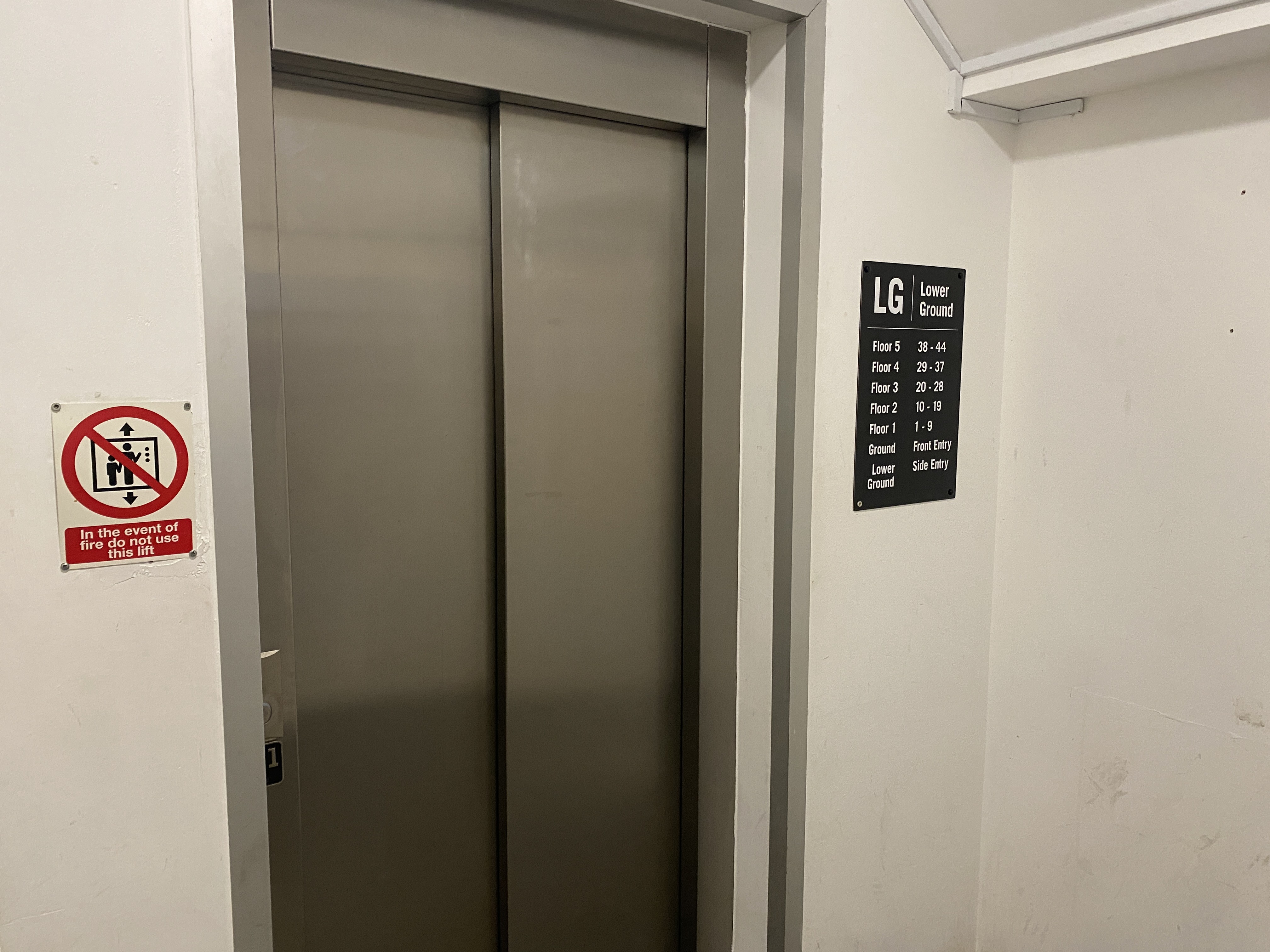 INVESTMENT - Leasehold Self Contained First Floor Flat