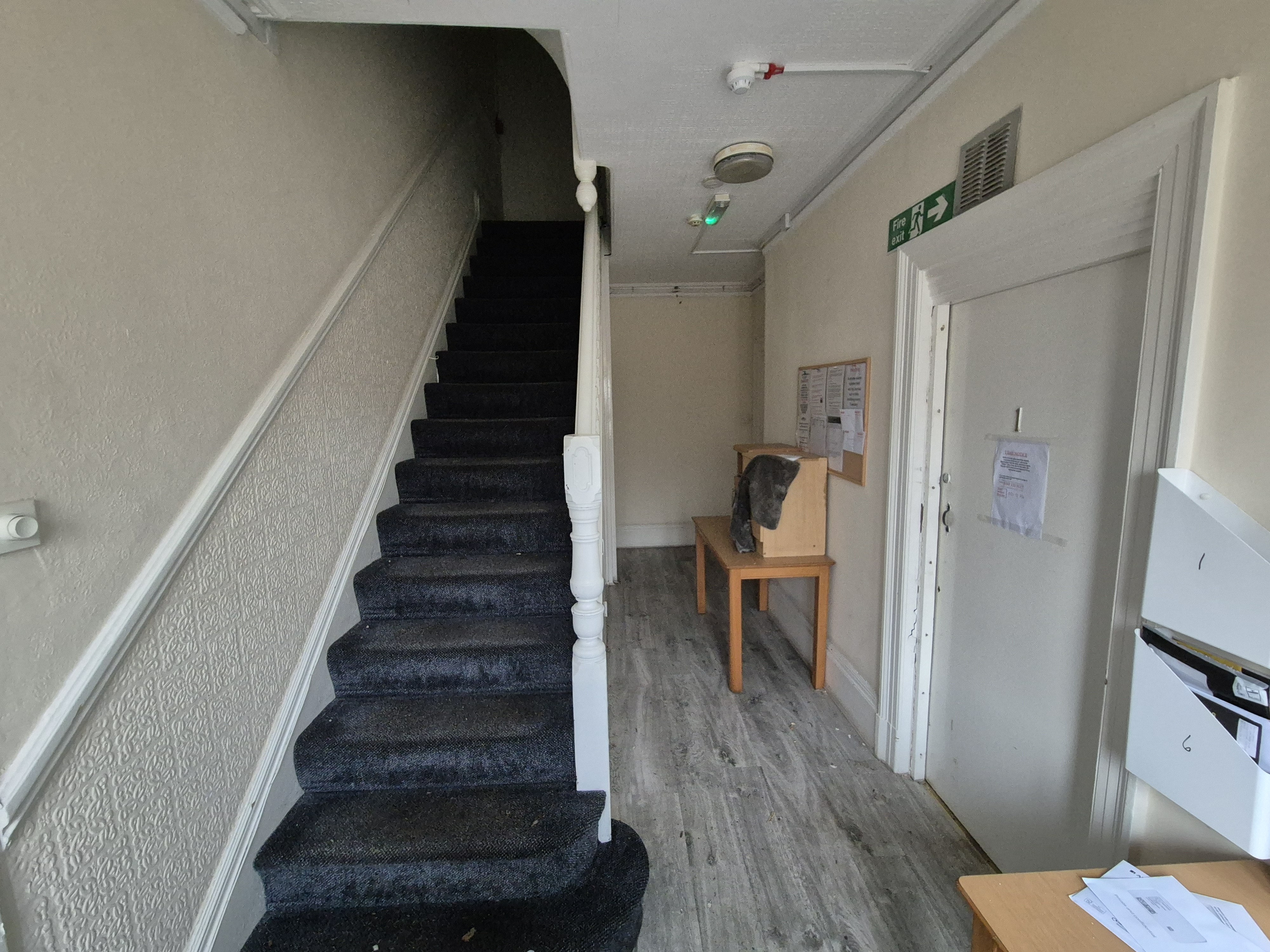 VACANT - Leasehold Self Contained First Floor Flat