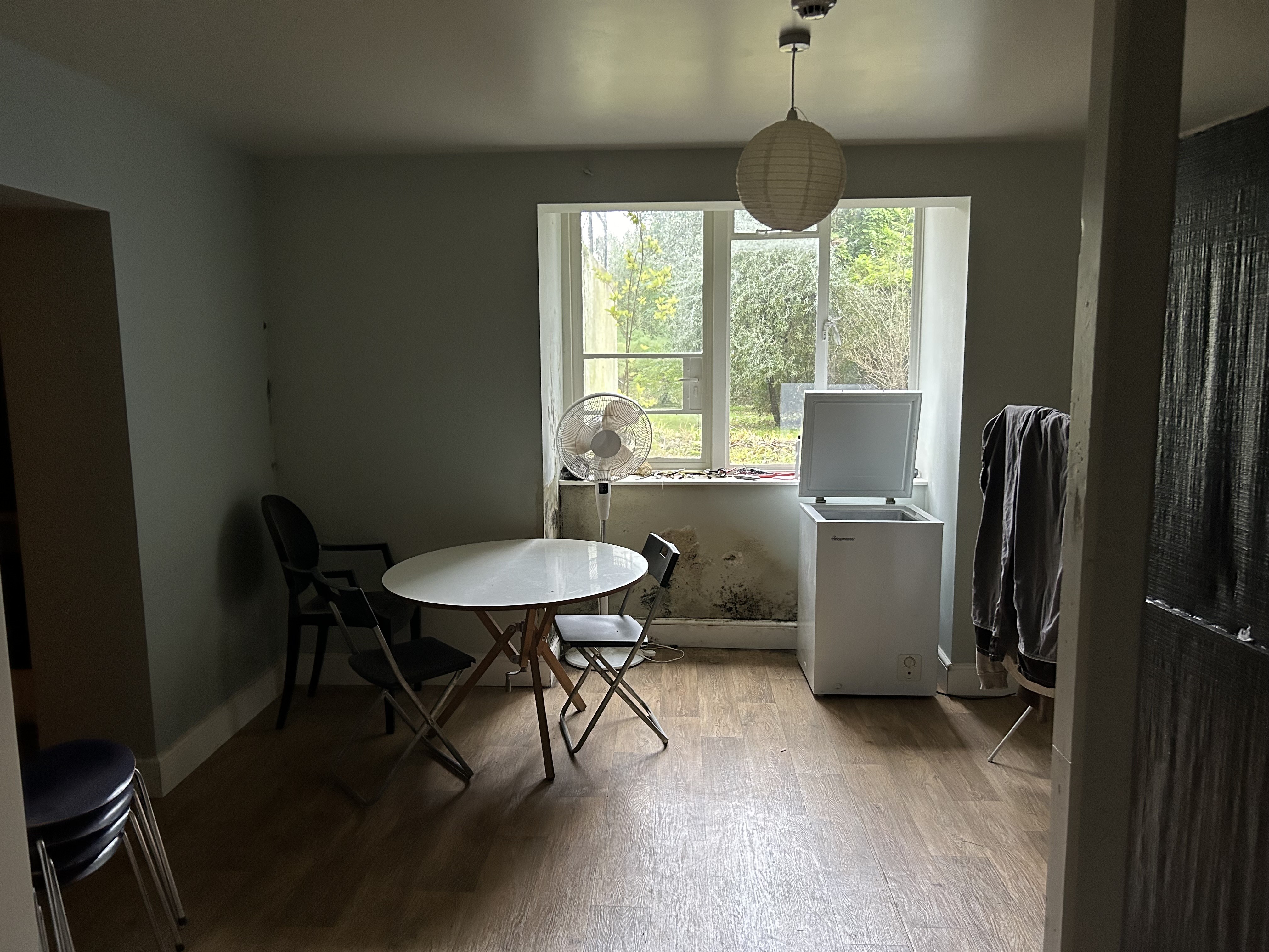 VACANT - Freehold Attractive Detached Building and Garage with Planning
