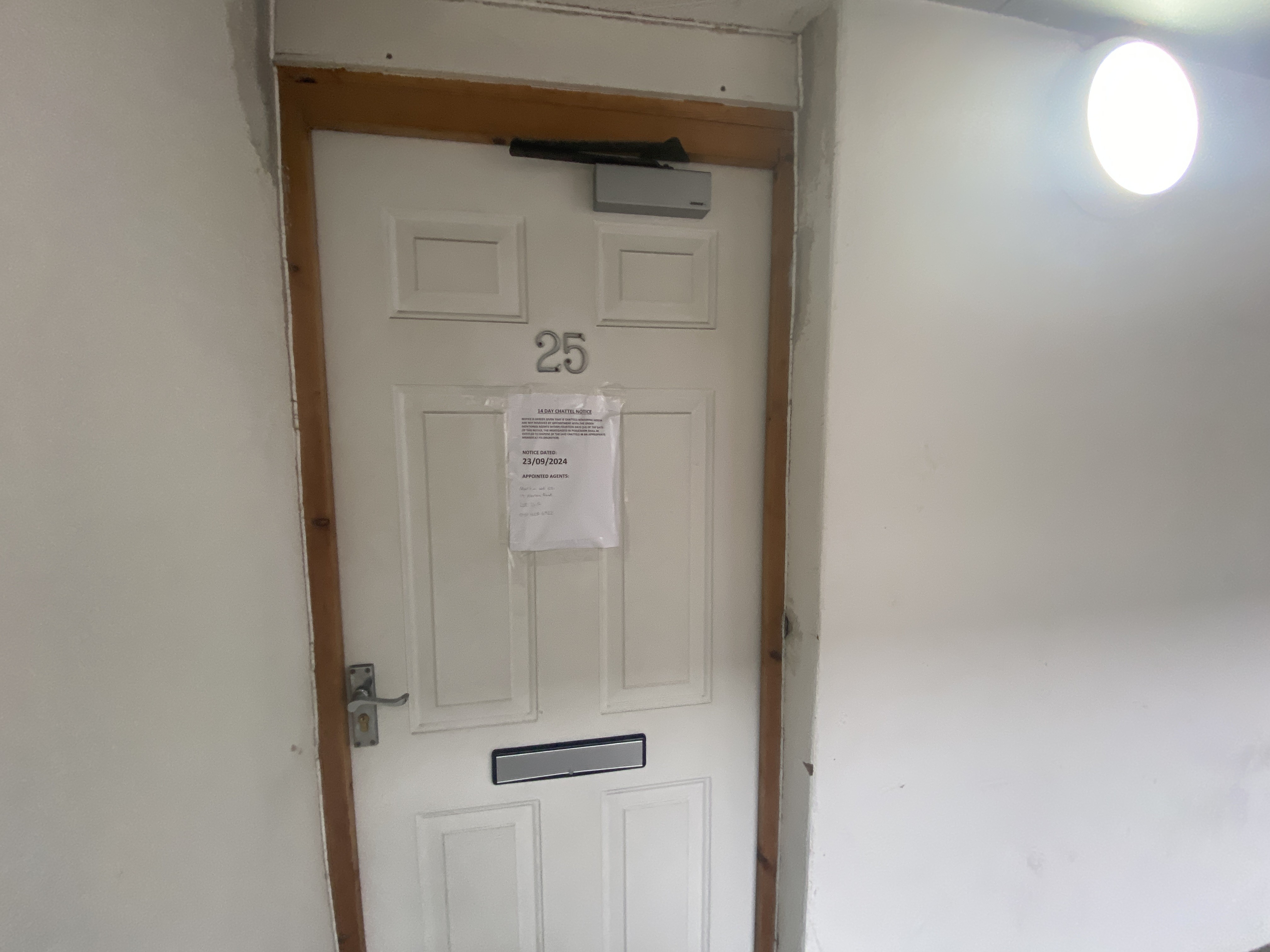 VACANT - Leasehold Self Contained Third Floor Flat