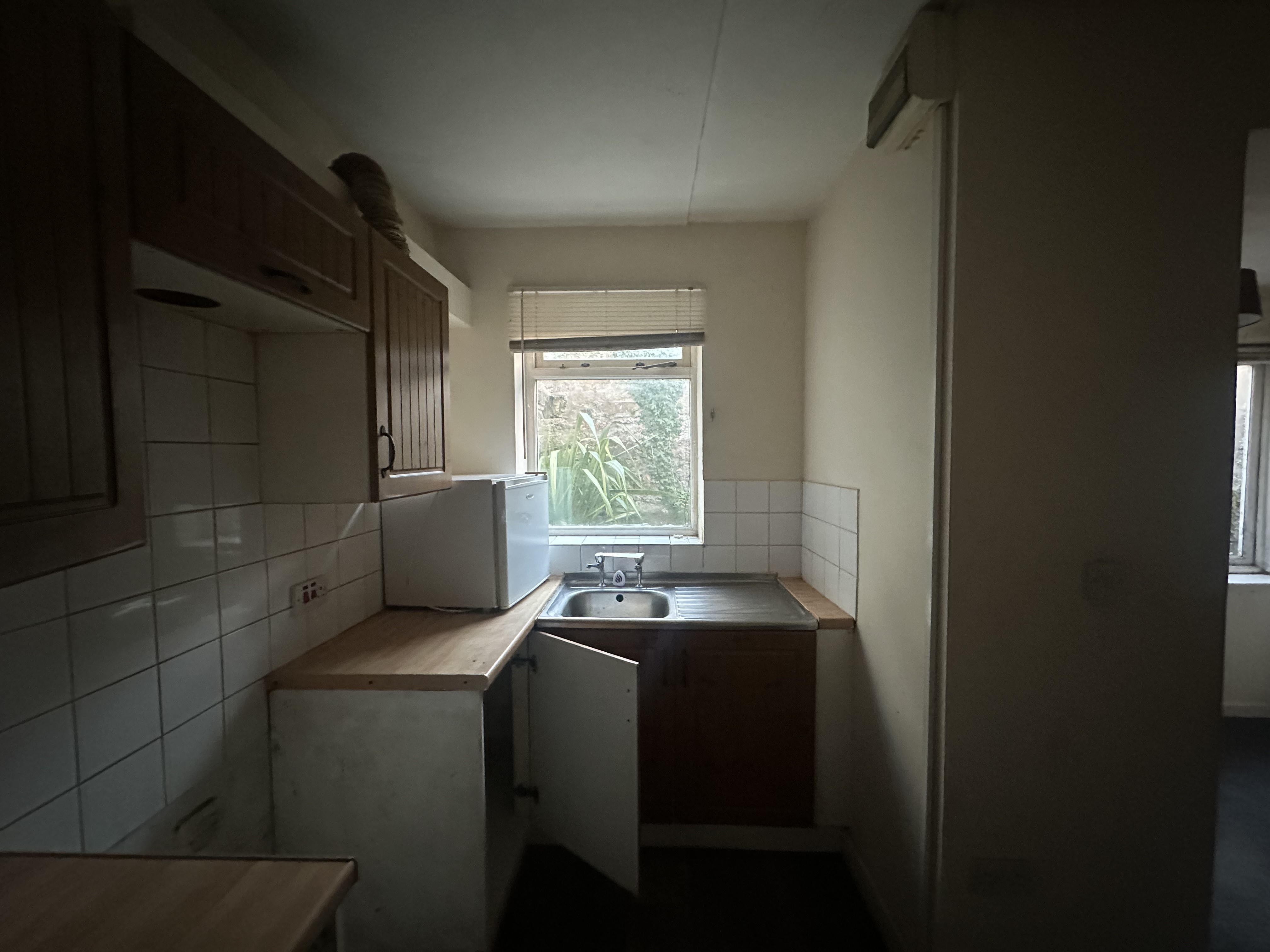 Long Leasehold Self Contained Ground Floor Flat
