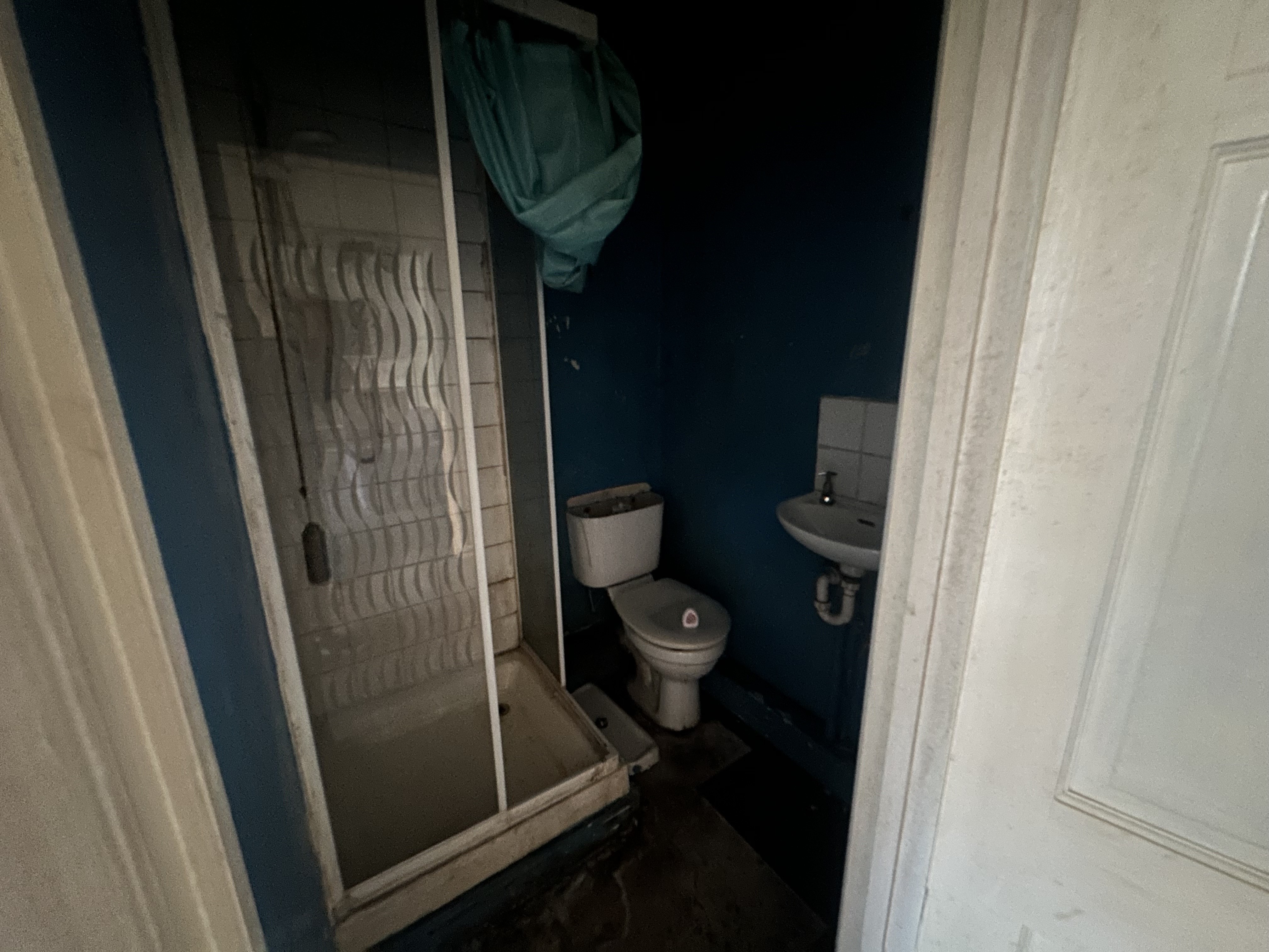 Long Leasehold Self Contained Ground Floor Flat