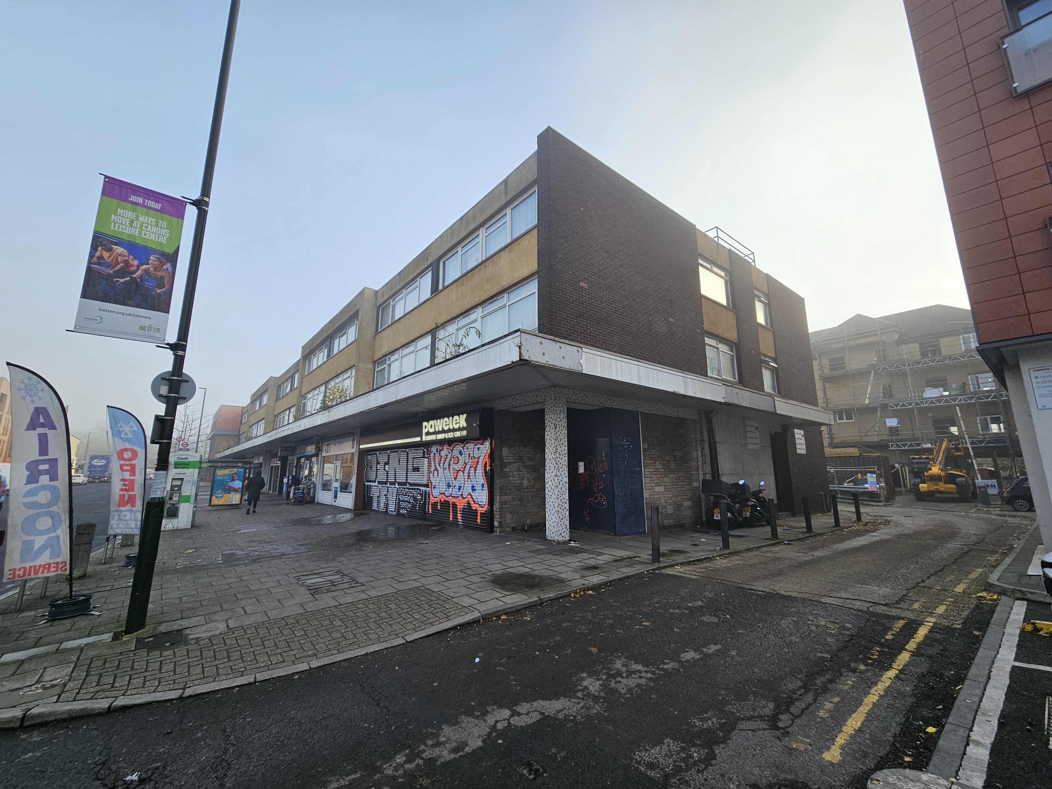 INVESTMENT - Leasehold Self Contained Purpose Built Second Floor Flat