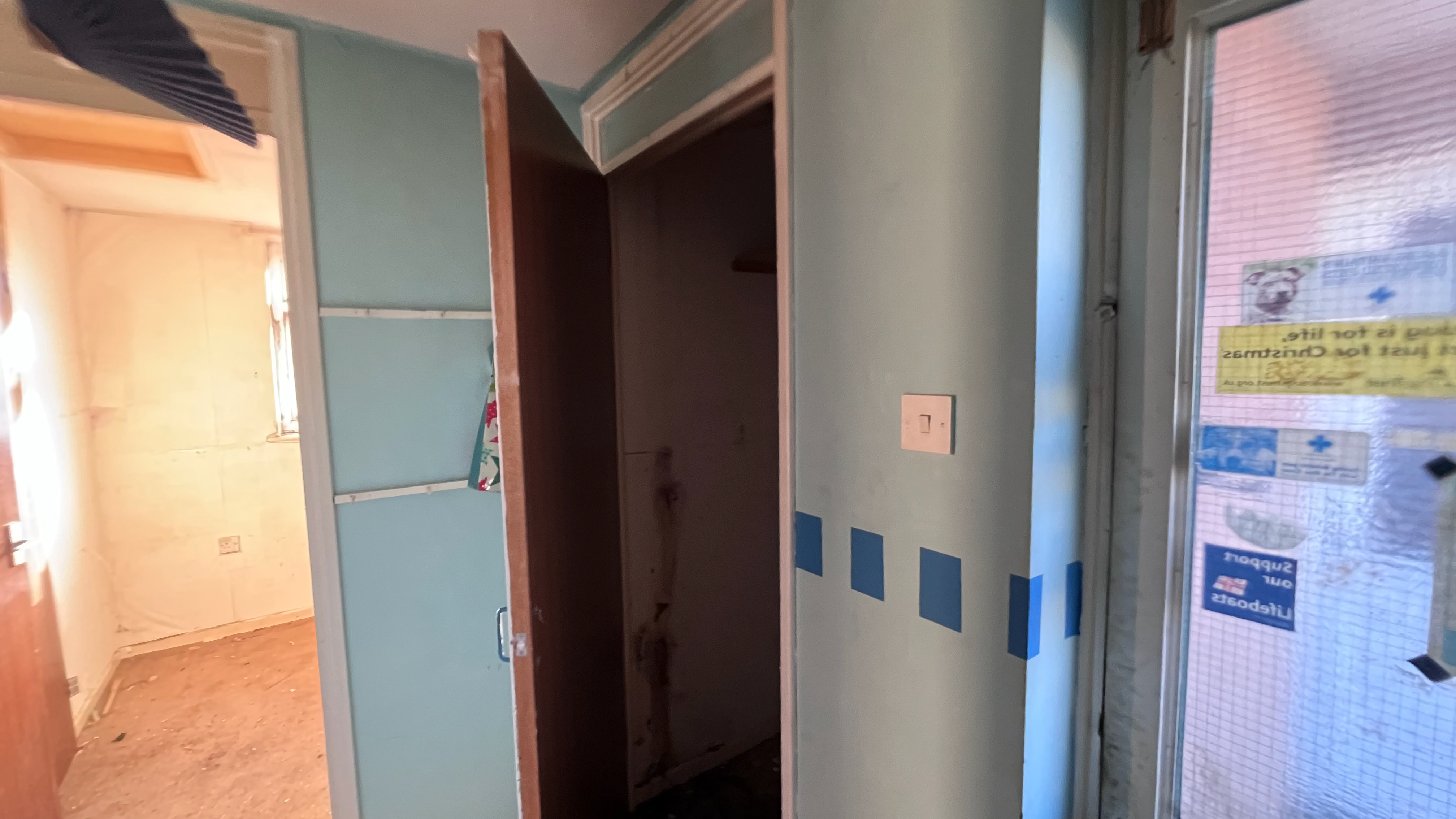 VACANT - Leasehold Self Contained First Floor Flat 