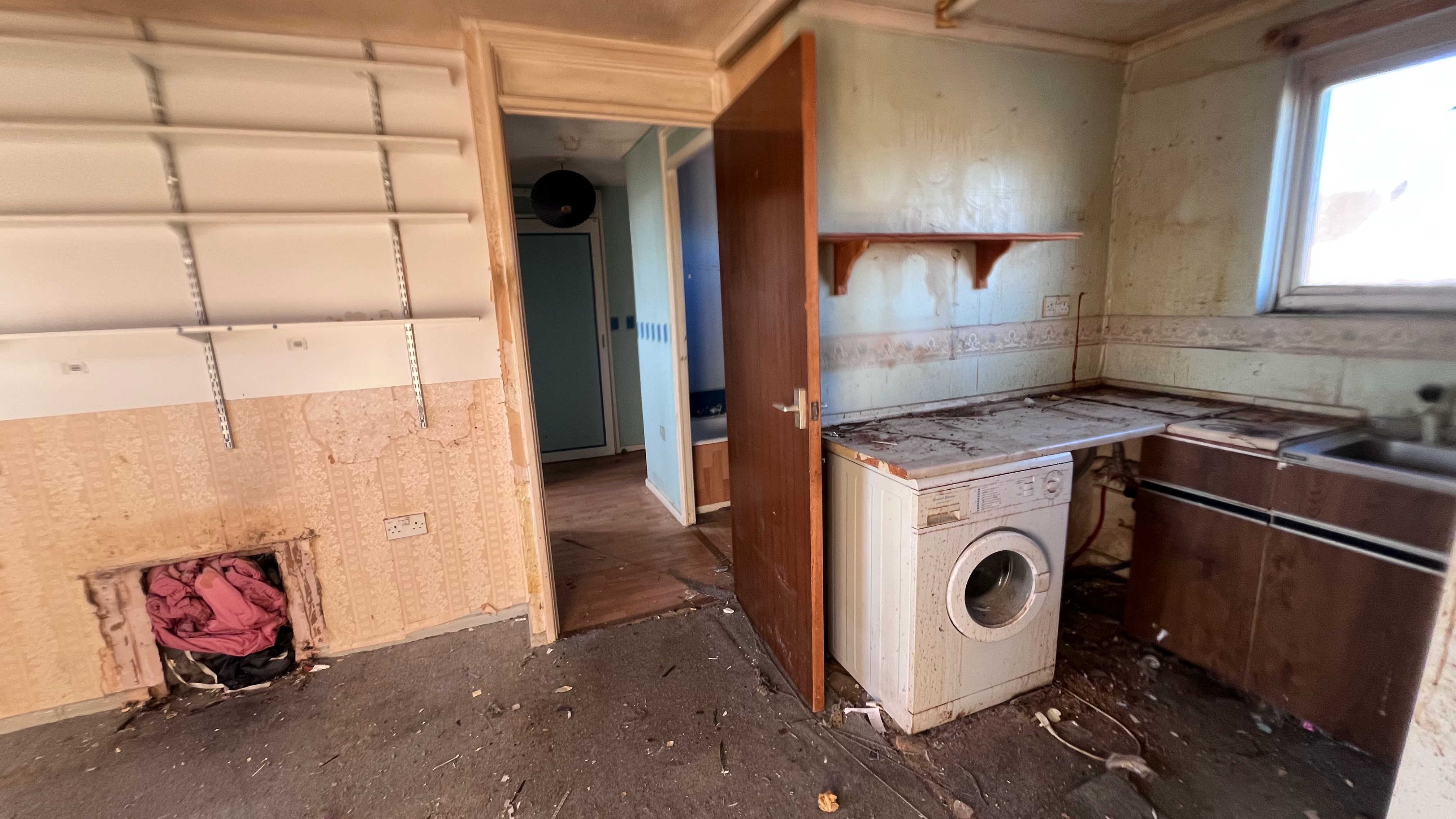 VACANT - Leasehold Self Contained First Floor Flat 