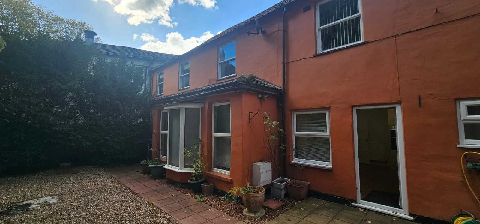 VACANT - Freehold Semi-Detached House 