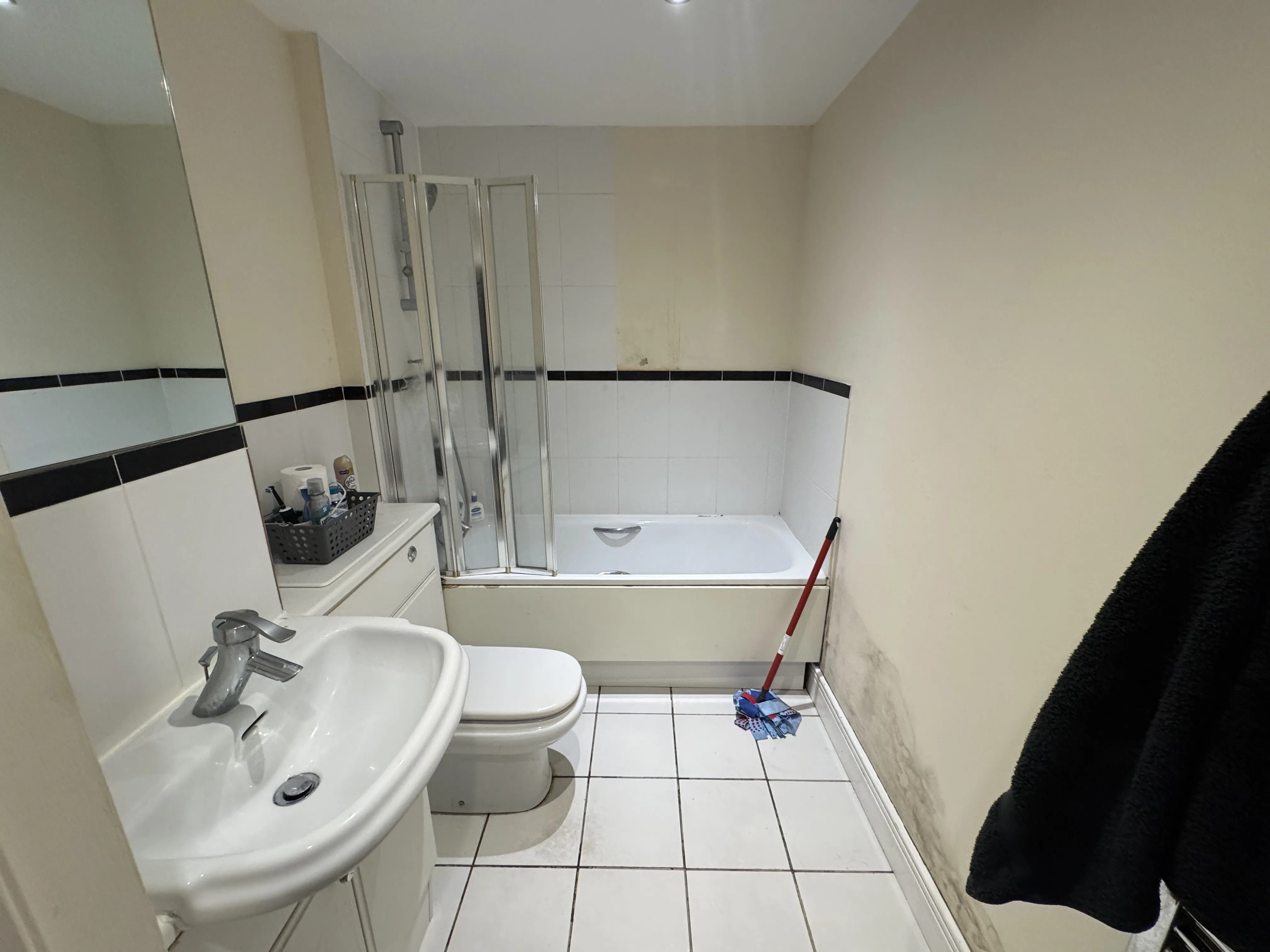INVESTMENT -  Long Leasehold Self Contained Second Floor Flat