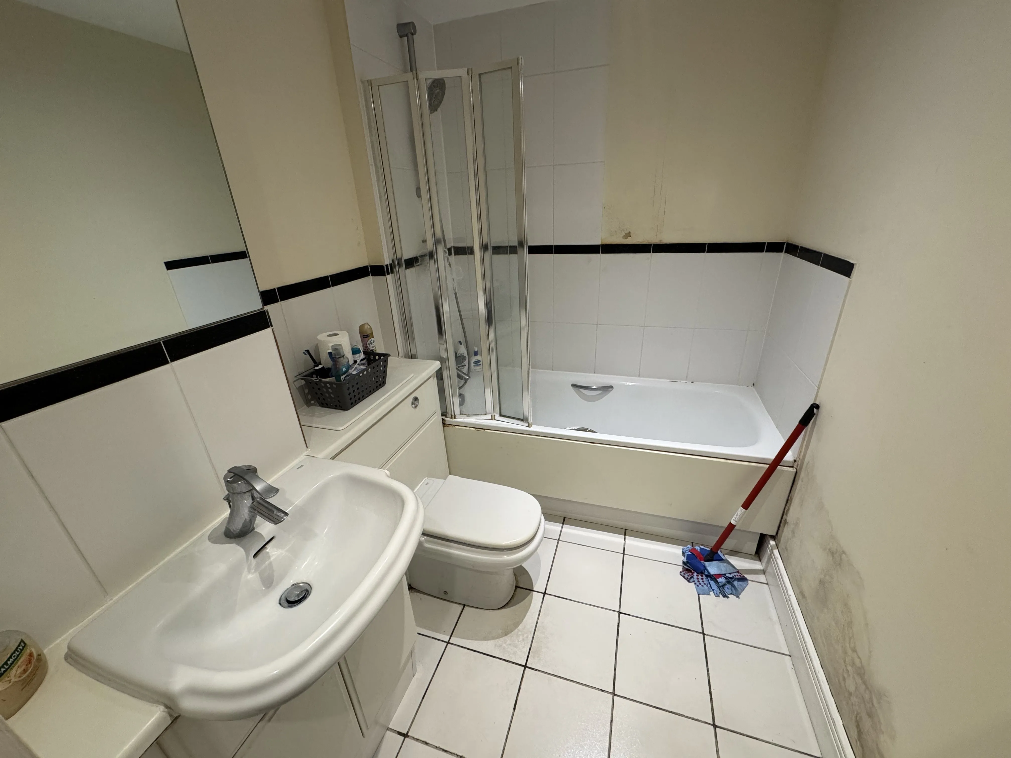 INVESTMENT -  Long Leasehold Self Contained Second Floor Flat