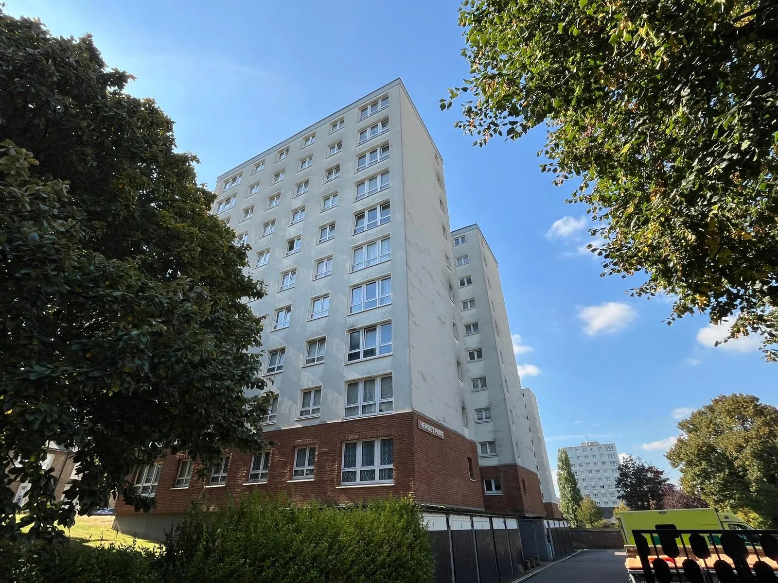 INVESTMENT - Leasehold Self Contained Fifth Floor Flat