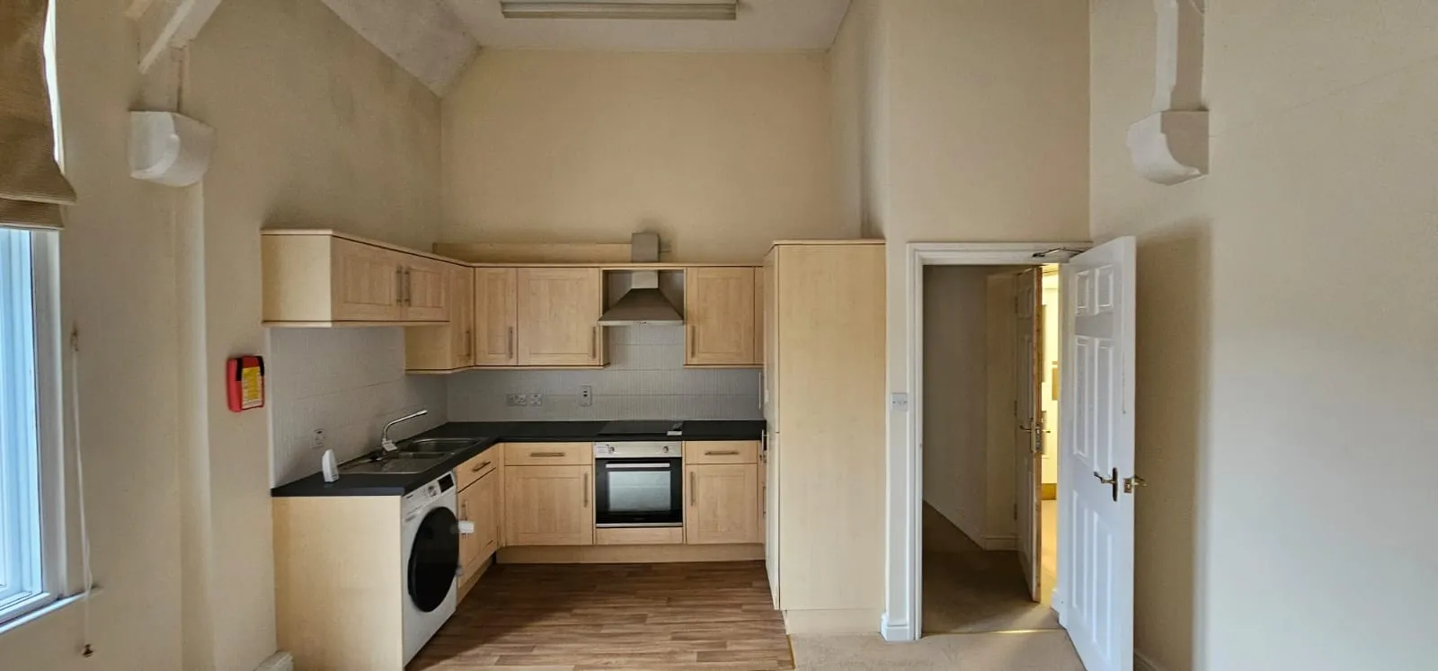 Leasehold Self Contained First Floor Flat