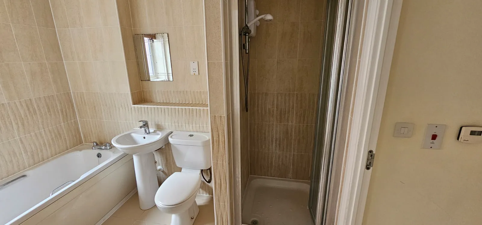 VACANT - Leasehold Self Contained Ground Floor Flat