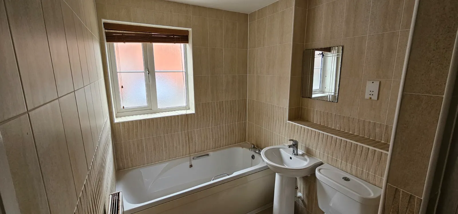 VACANT - Leasehold Self Contained Ground Floor Flat
