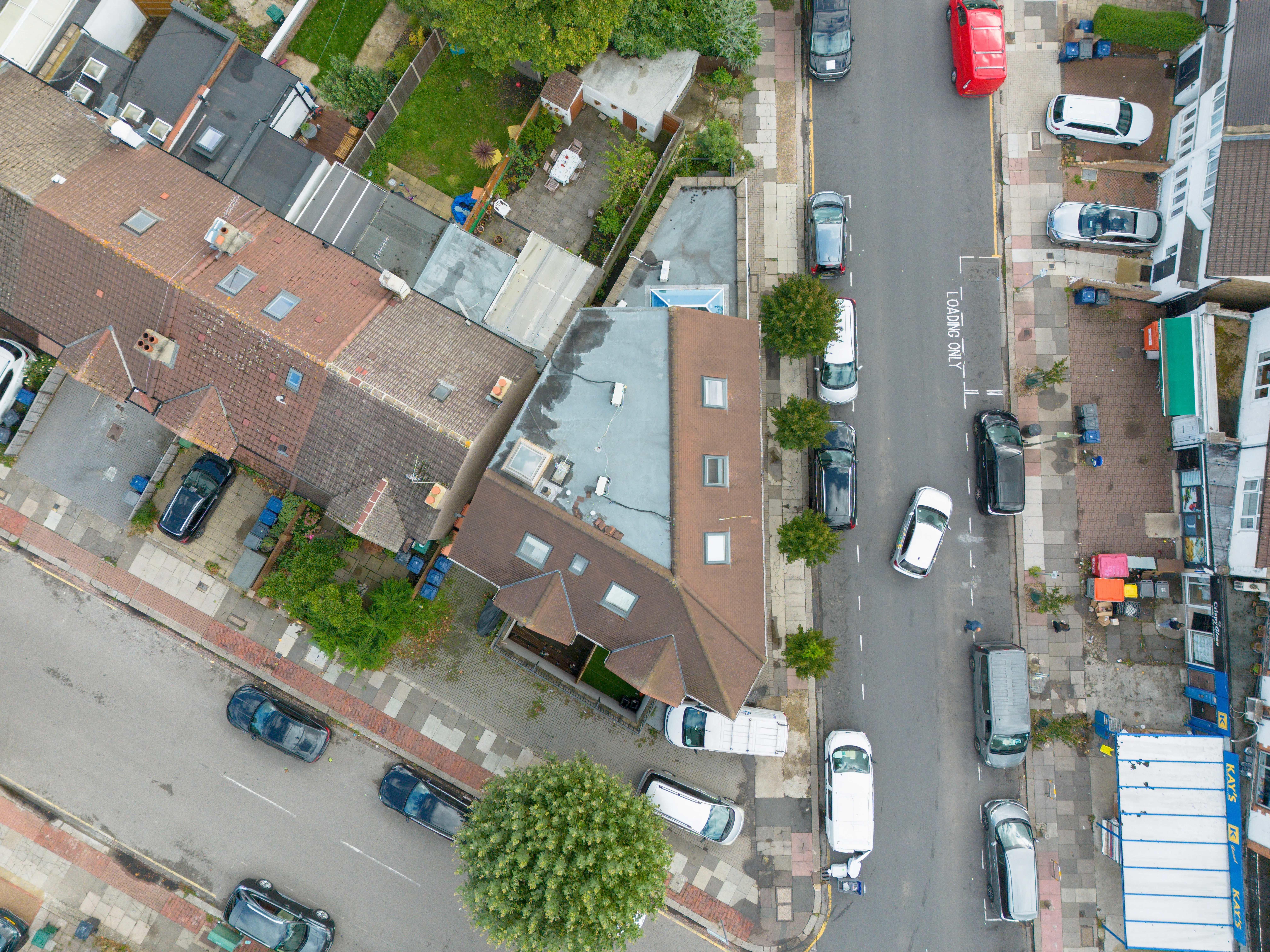 INVESTMENT - Freehold Mixed-Use Building