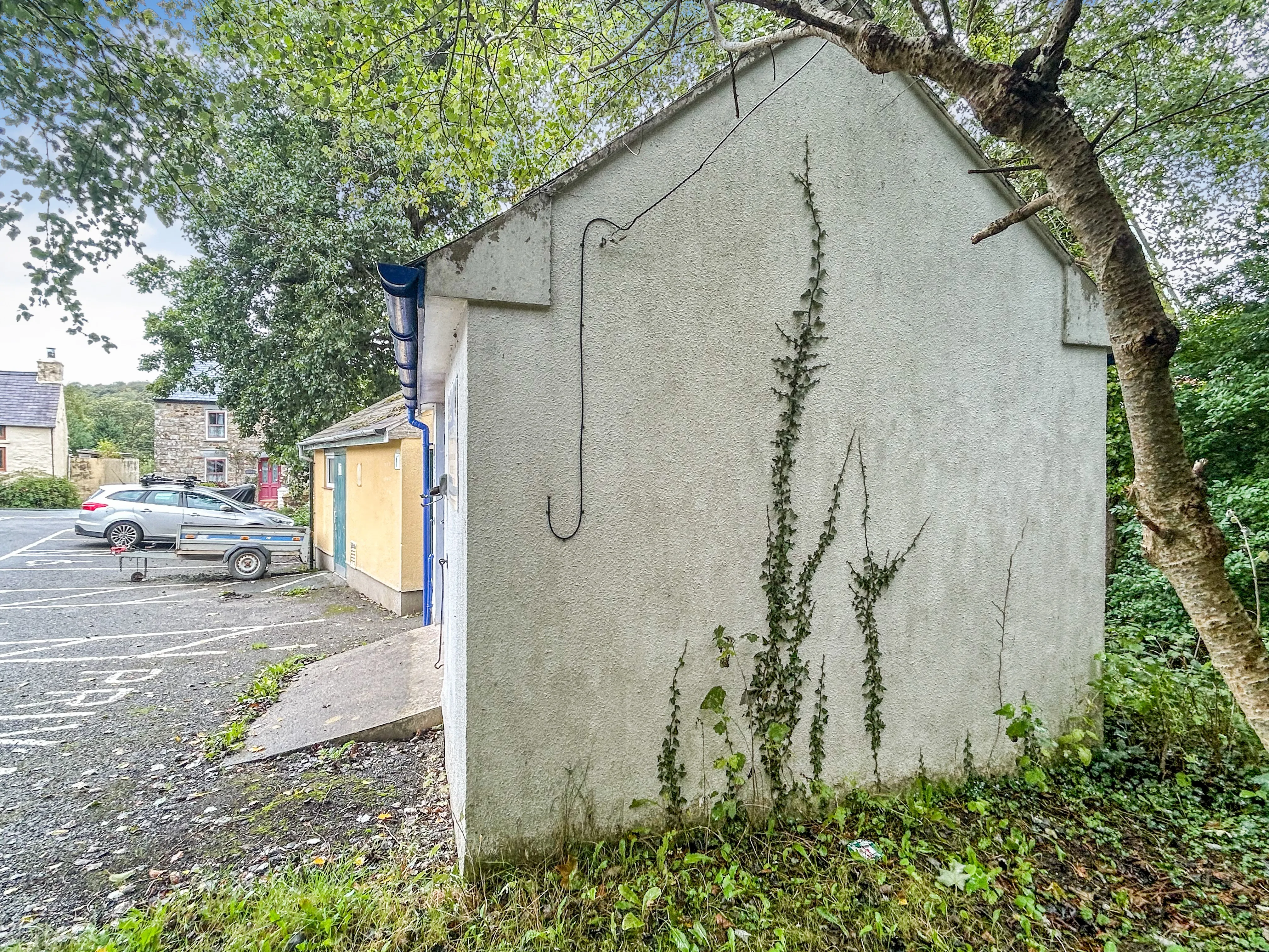 VACANT - Freehold Former Coastguard Building
