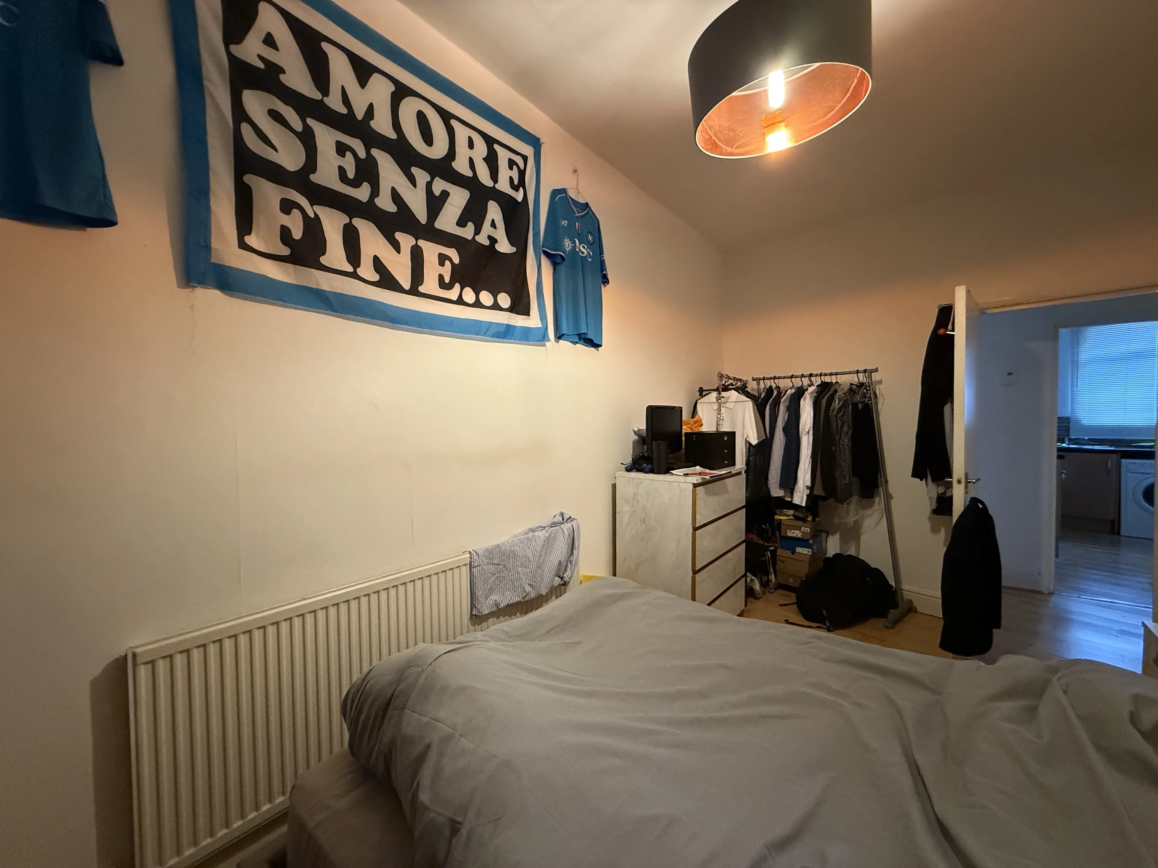 INVESTMENT - Leasehold Self Contained First Floor Flat 