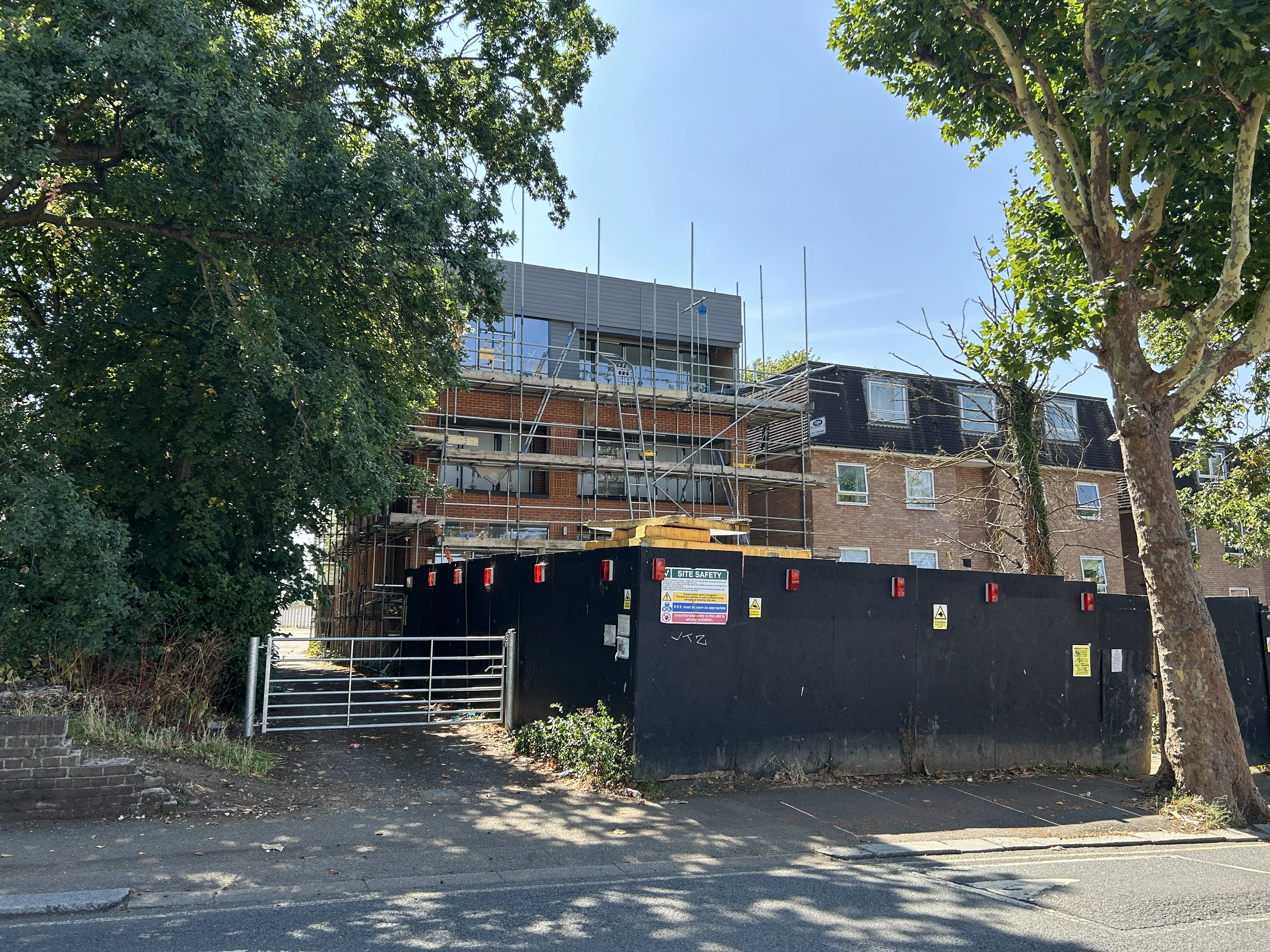 VACANT - Freehold Four Storey Building in the final stages of construction