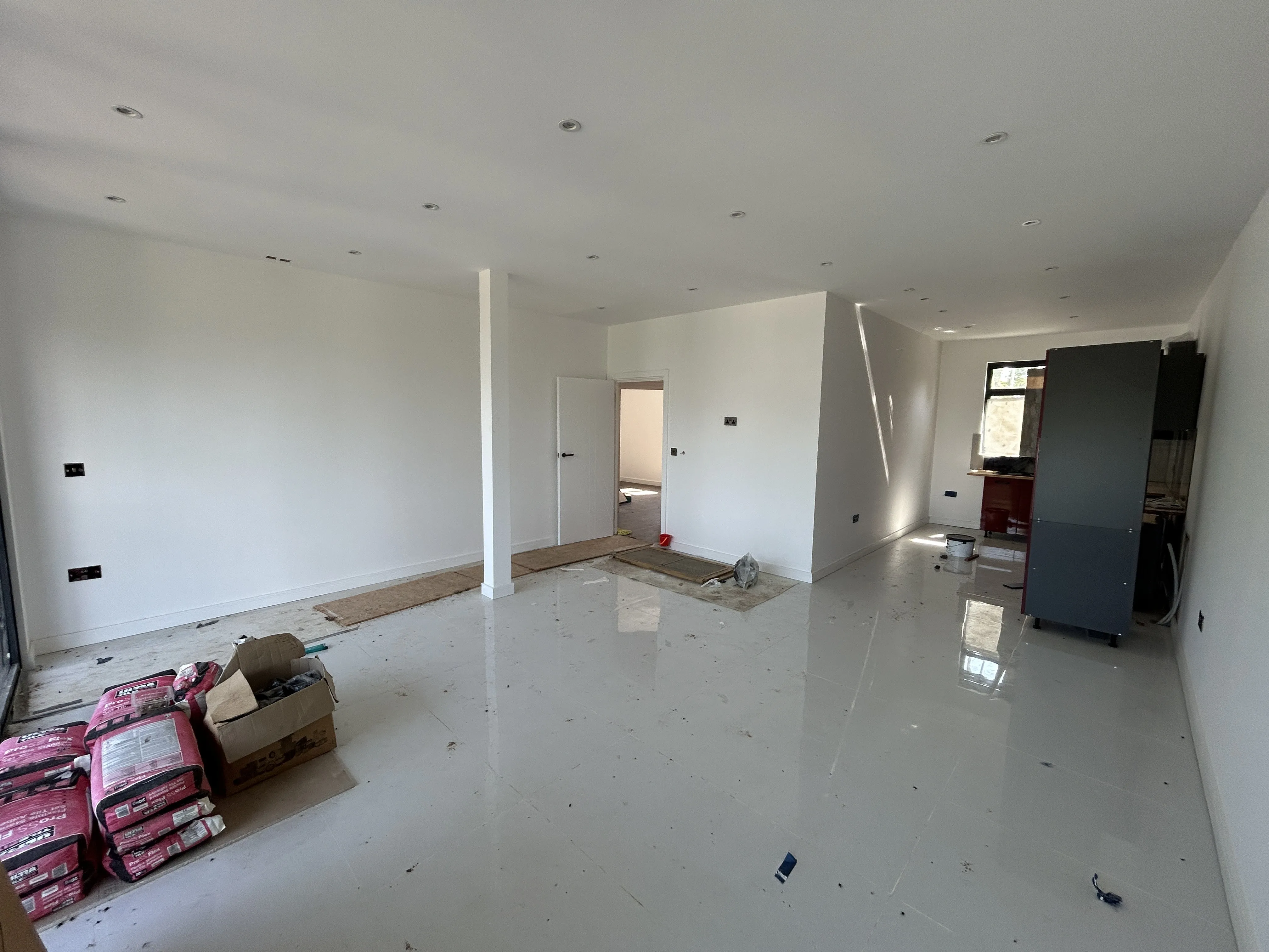 VACANT - Freehold Four Storey Building in the final stages of construction