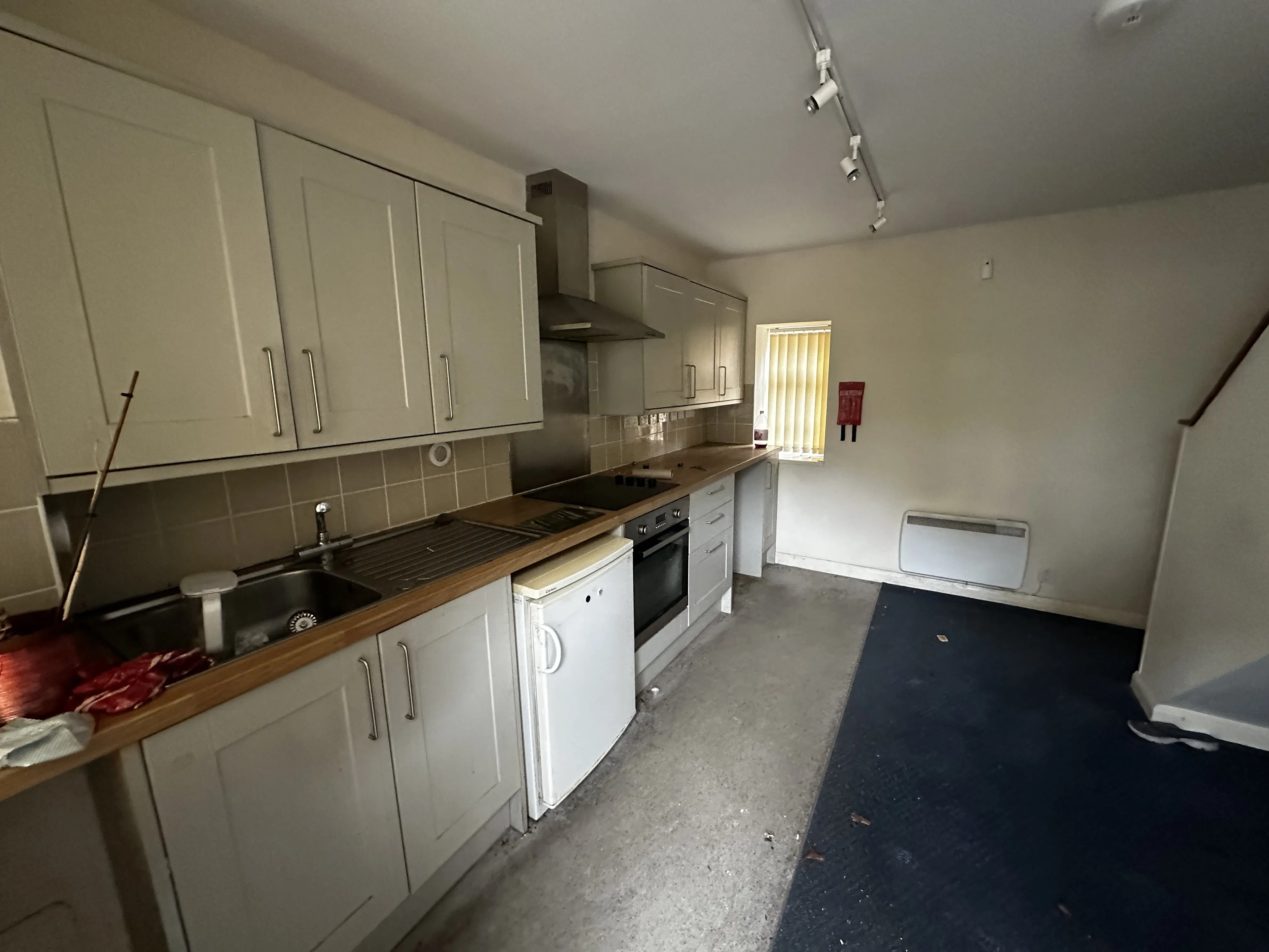 VACANT - Freehold Detached Former Sheltered Housing for the Elderly 