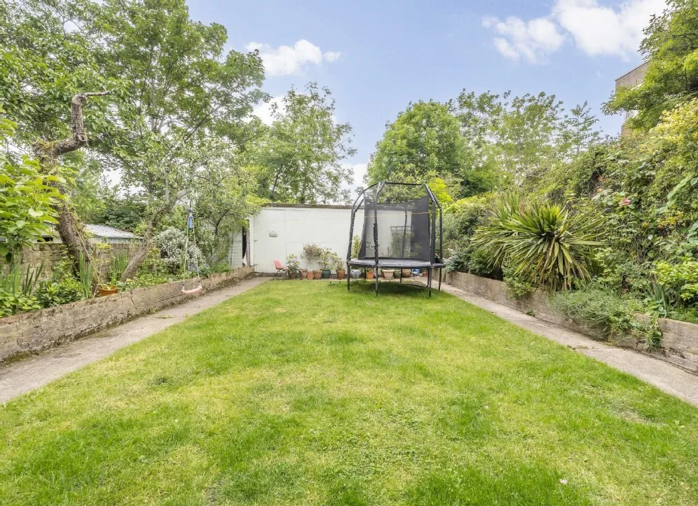 VACANT - Freehold Semi-Detached House 