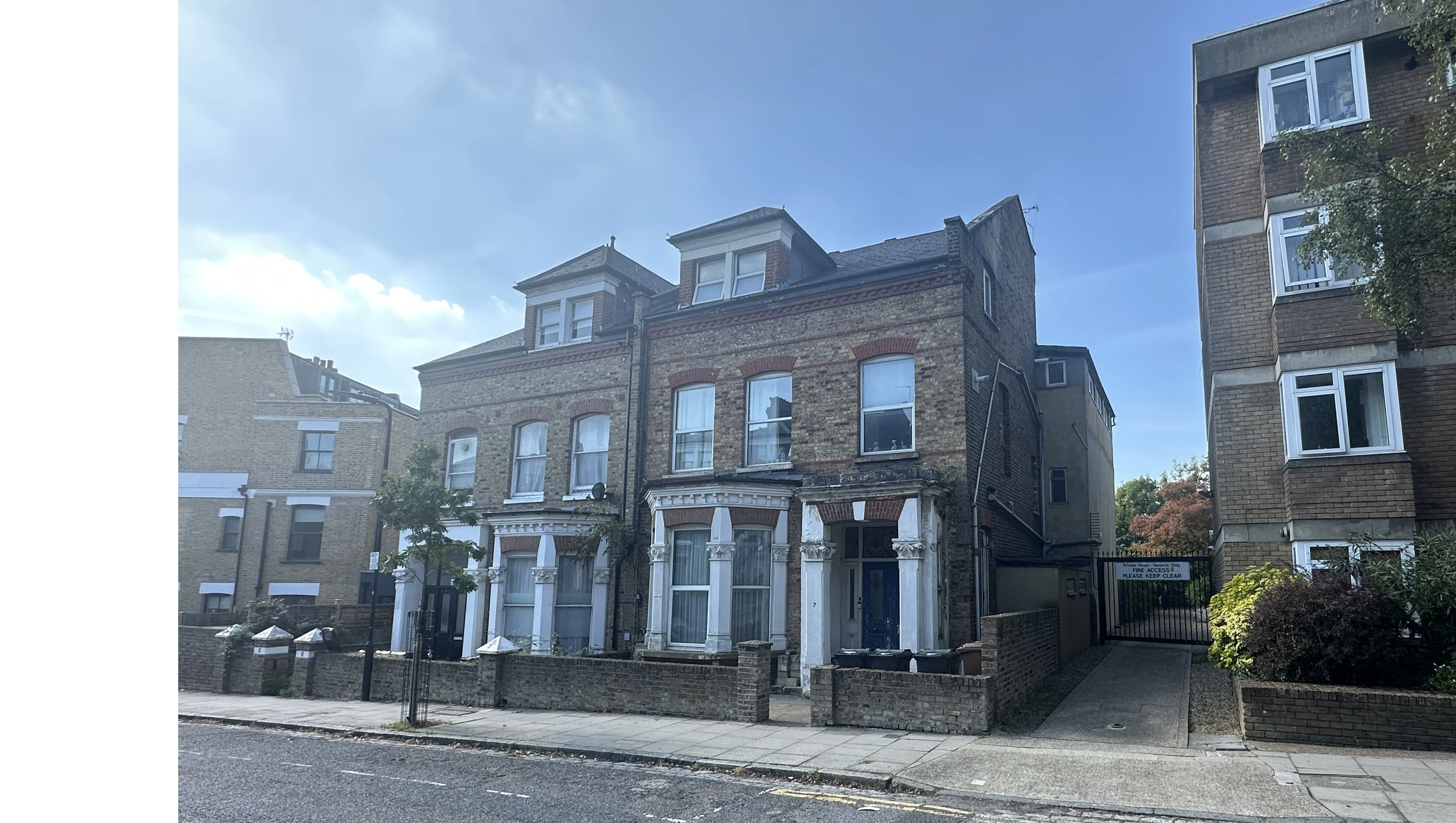 VACANT - Freehold Semi-Detached House 