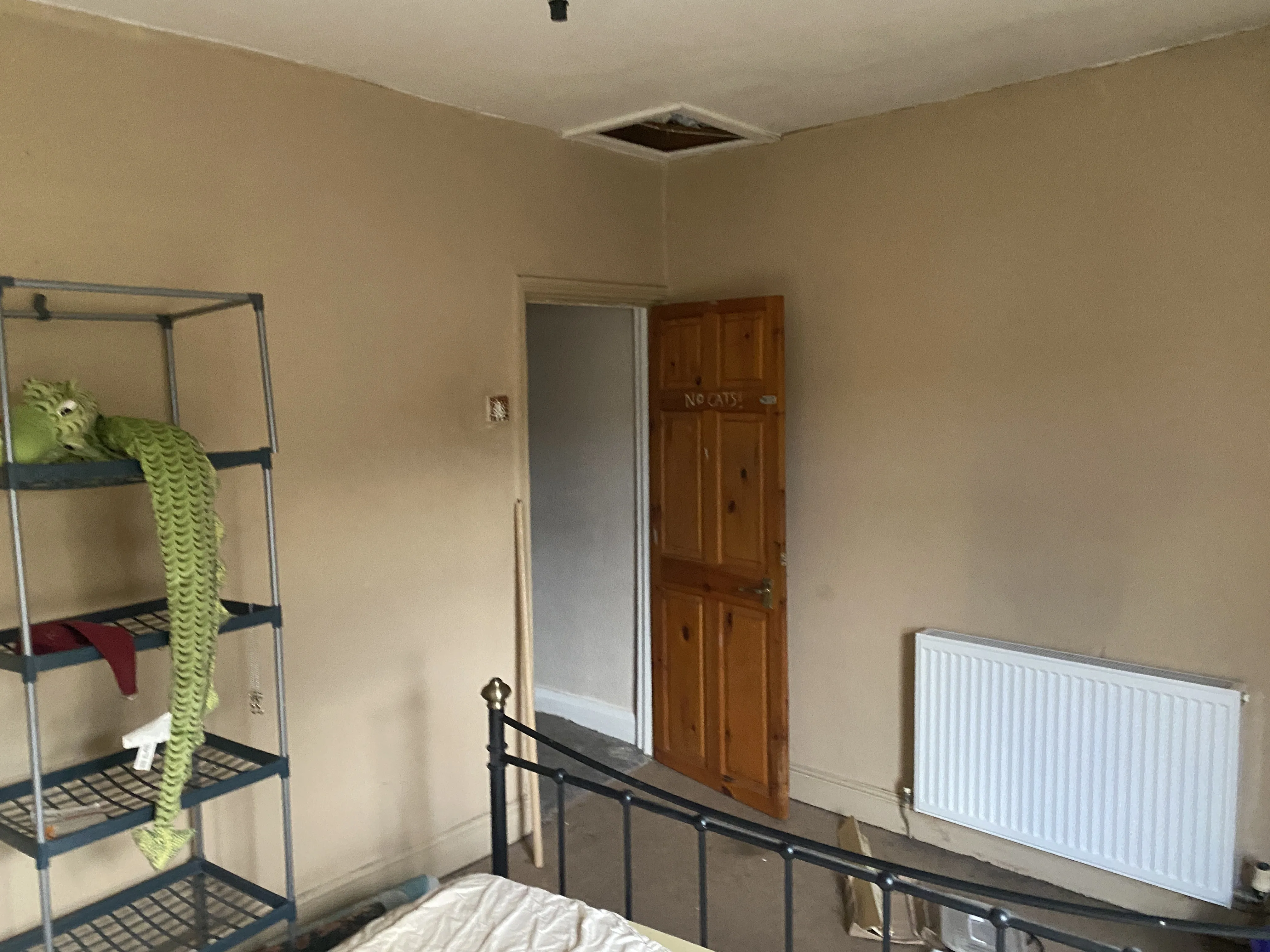 VACANT - Freehold Semi-Detached House