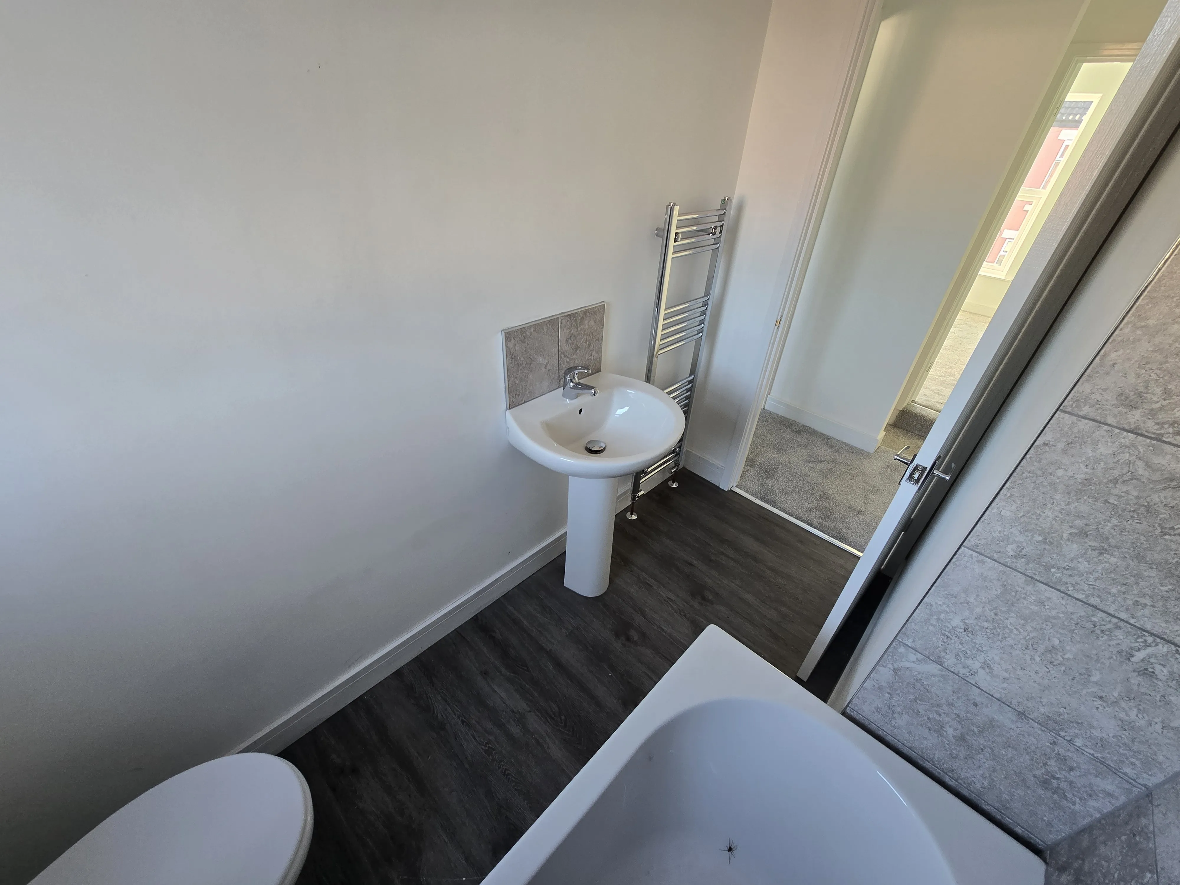 VACANT - Long Leasehold Mid Terrace House 