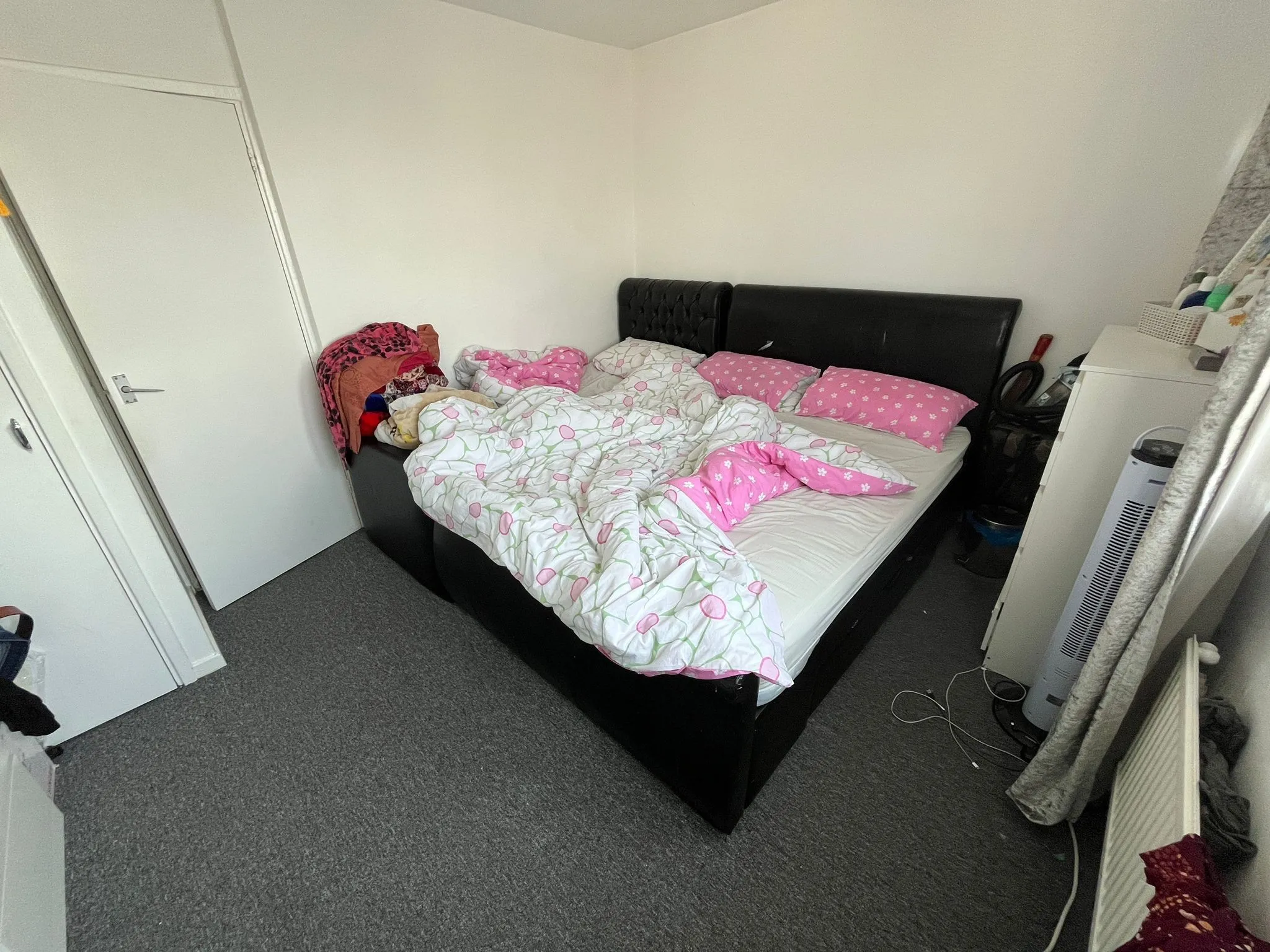 INVESTMENT - Leasehold Self Contained Flat