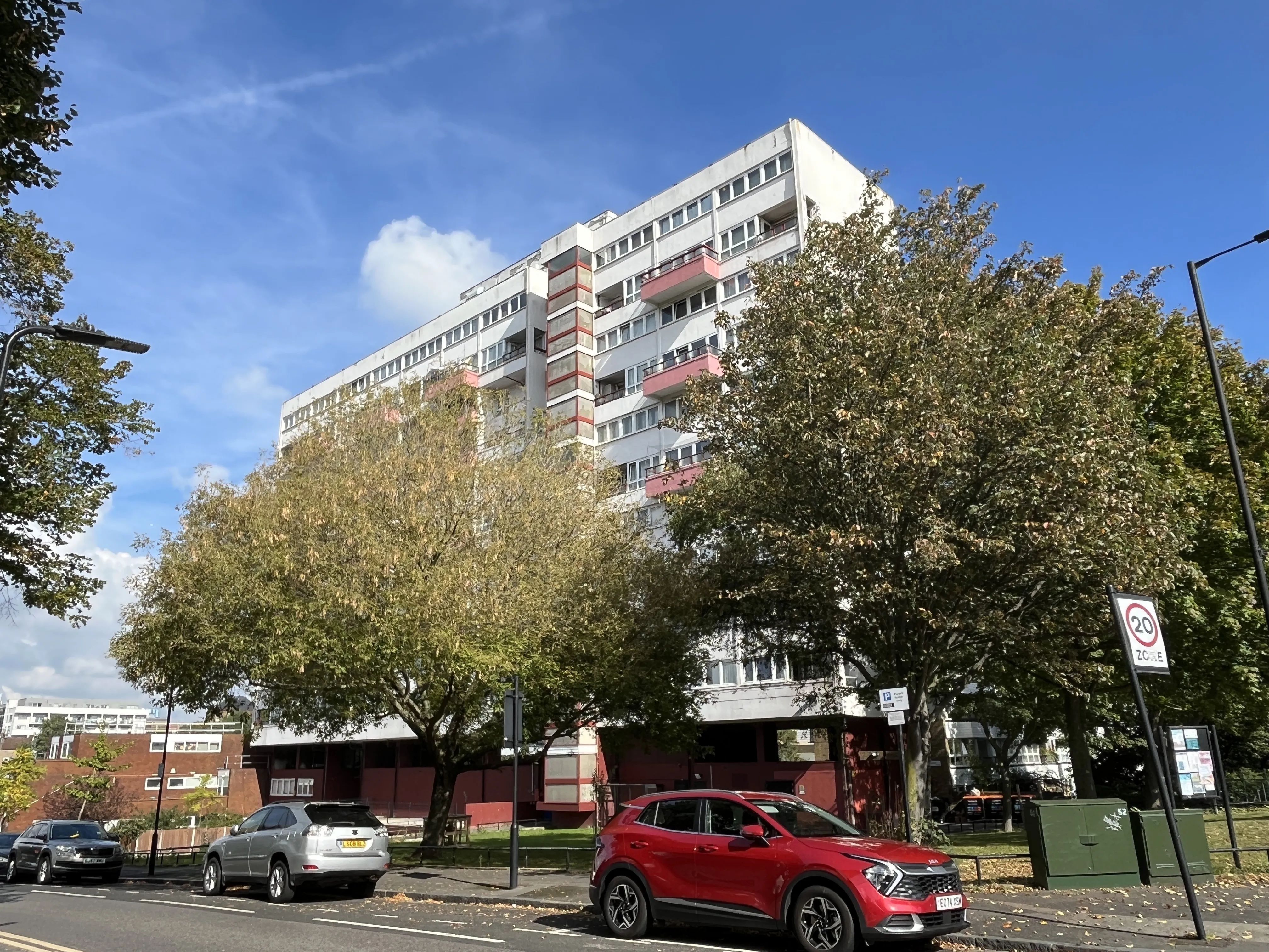 INVESTMENT - Leasehold Self Contained Flat