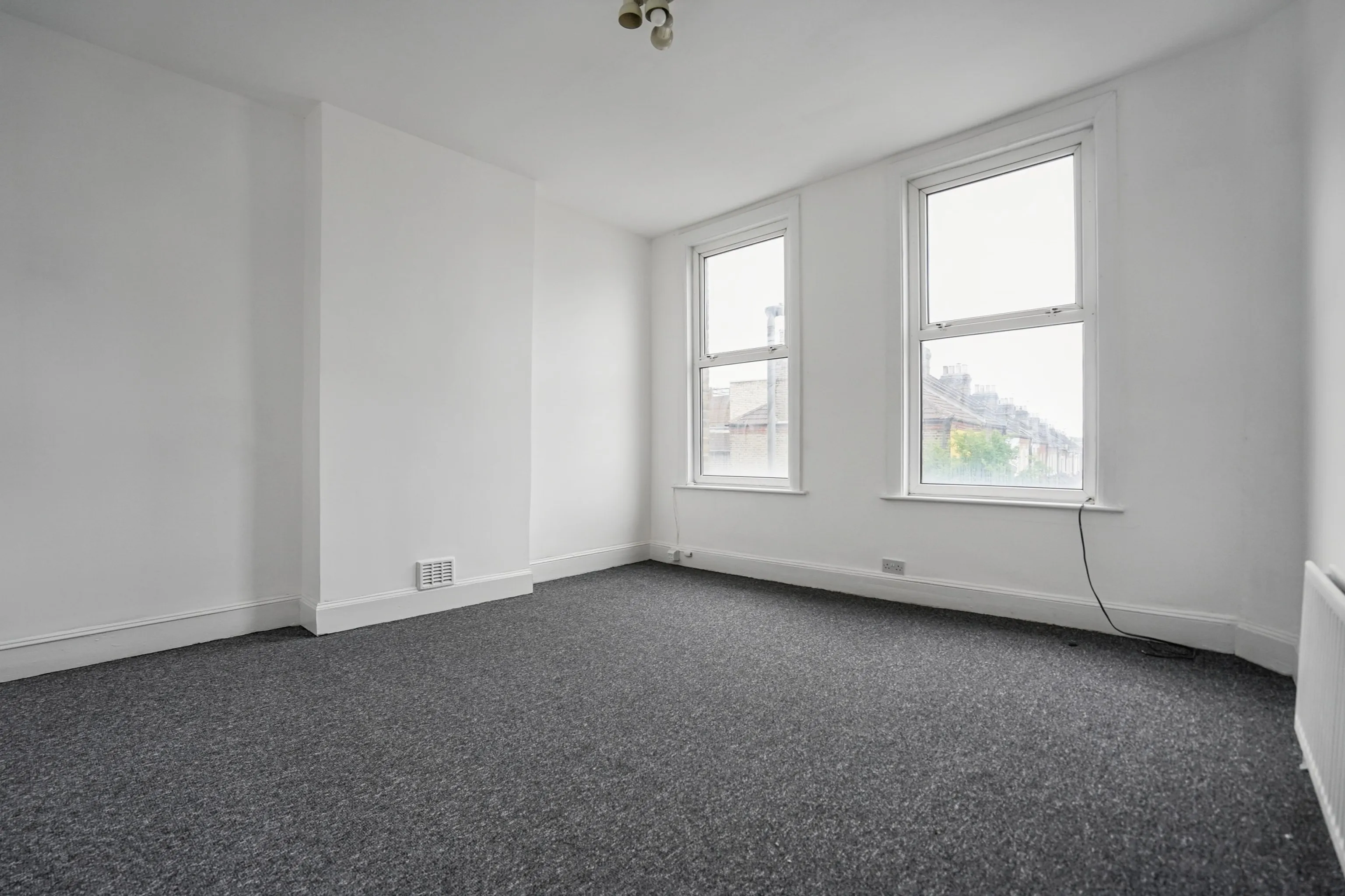 VACANT - Freehold End of Terrace Mixed Use Building