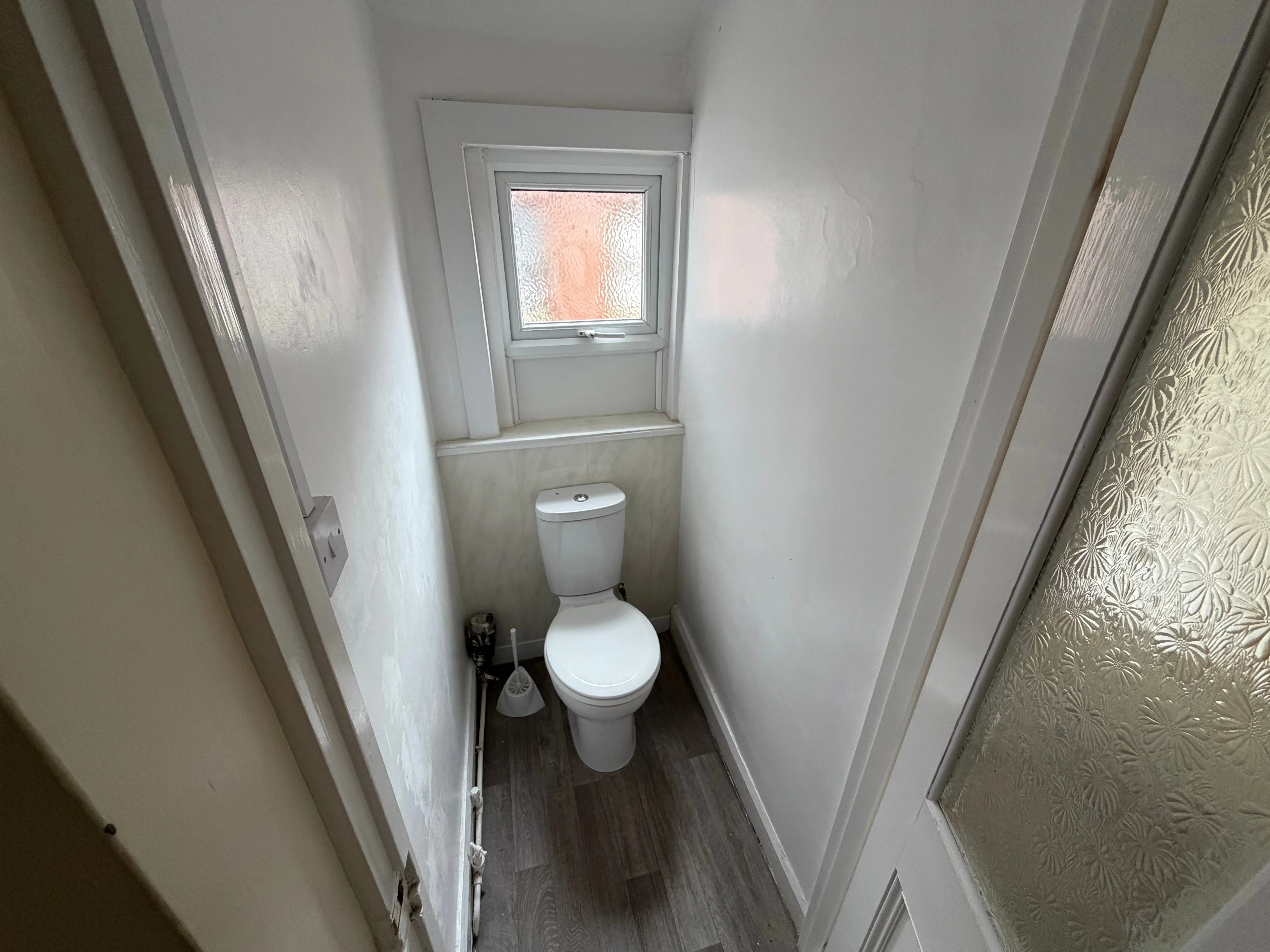 VACANT - Freehold Mid Terrace Building
