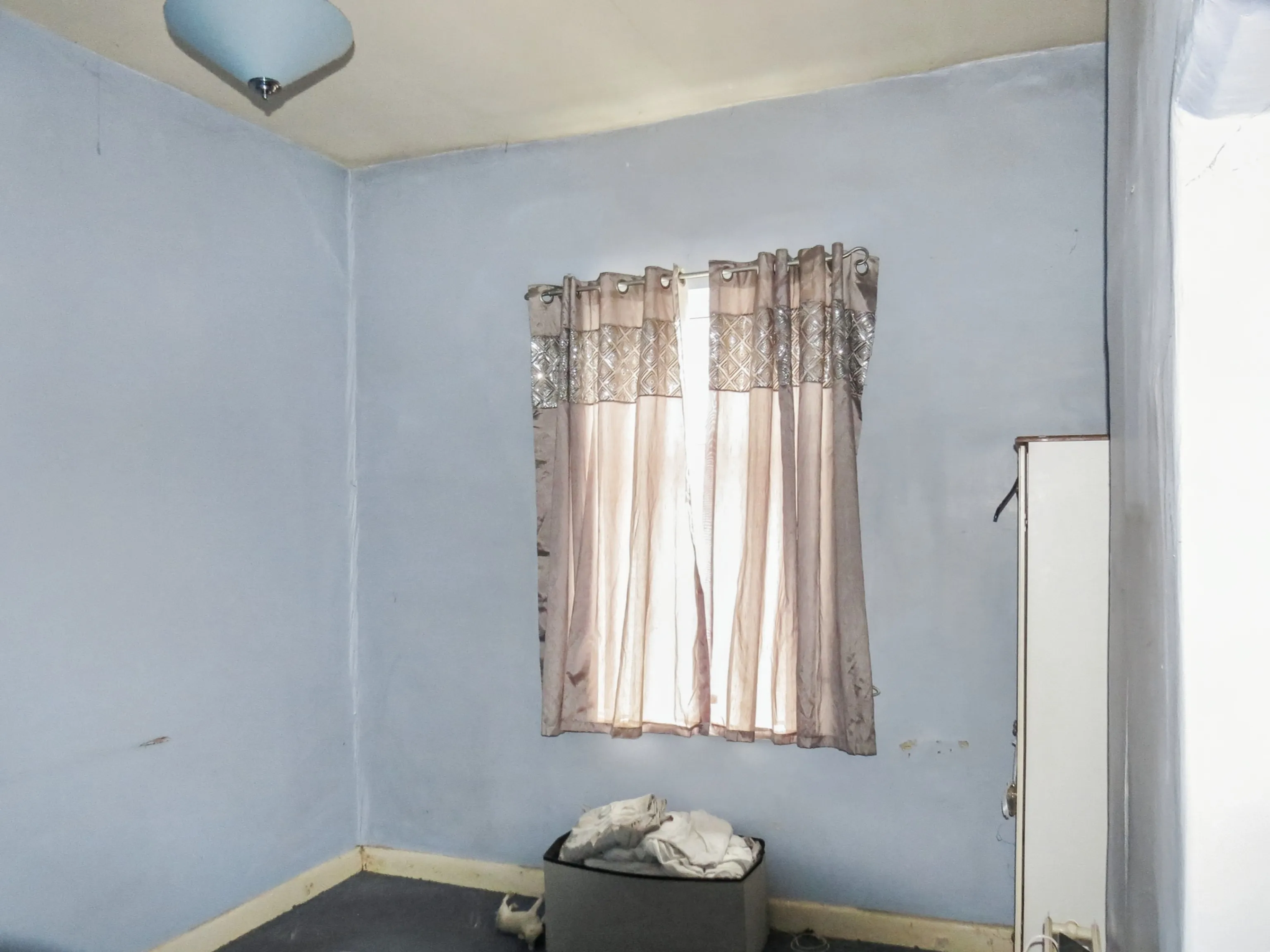 VACANT - Freehold End of Terrace House