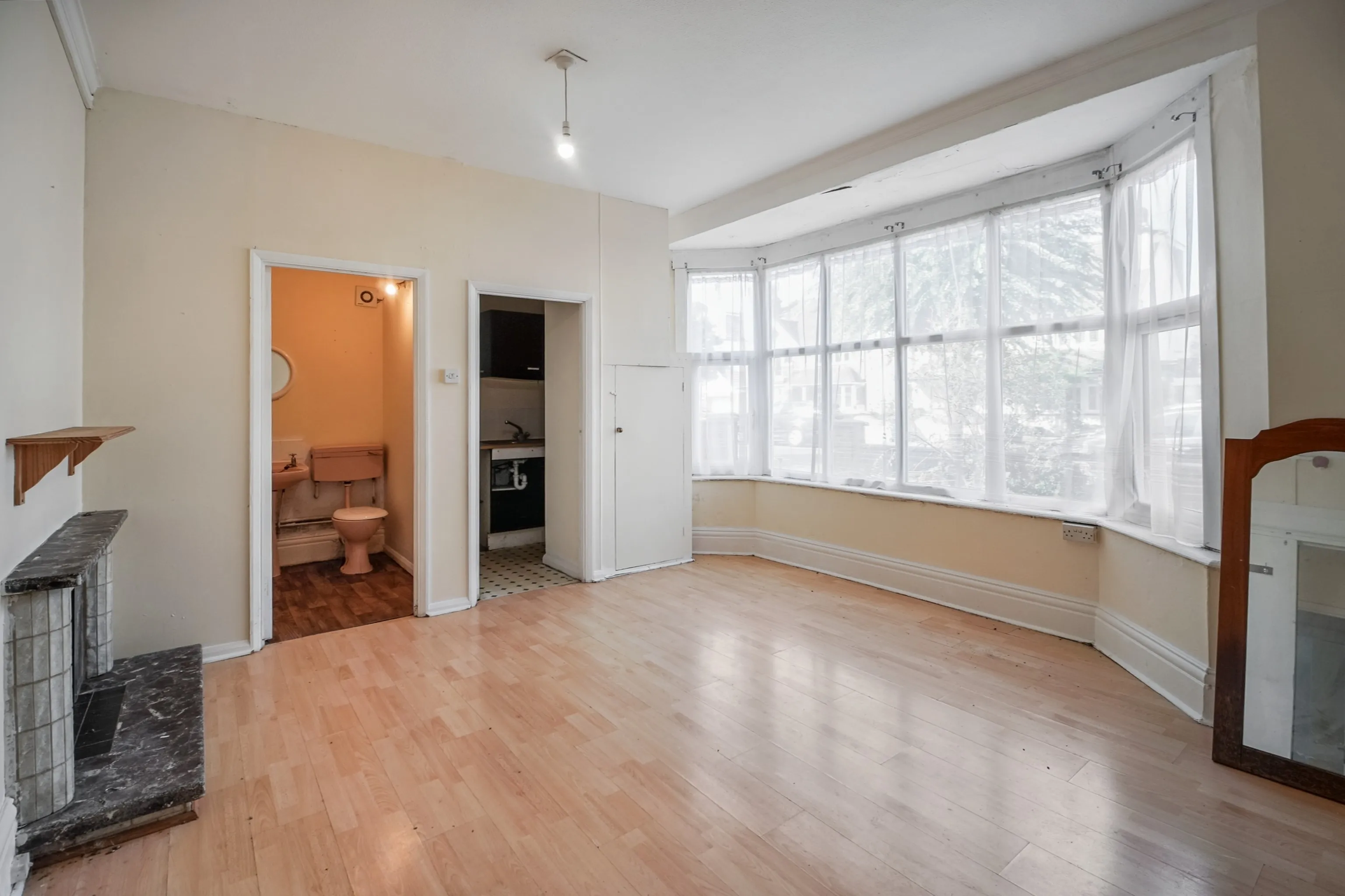 VACANT - Freehold Detached Building