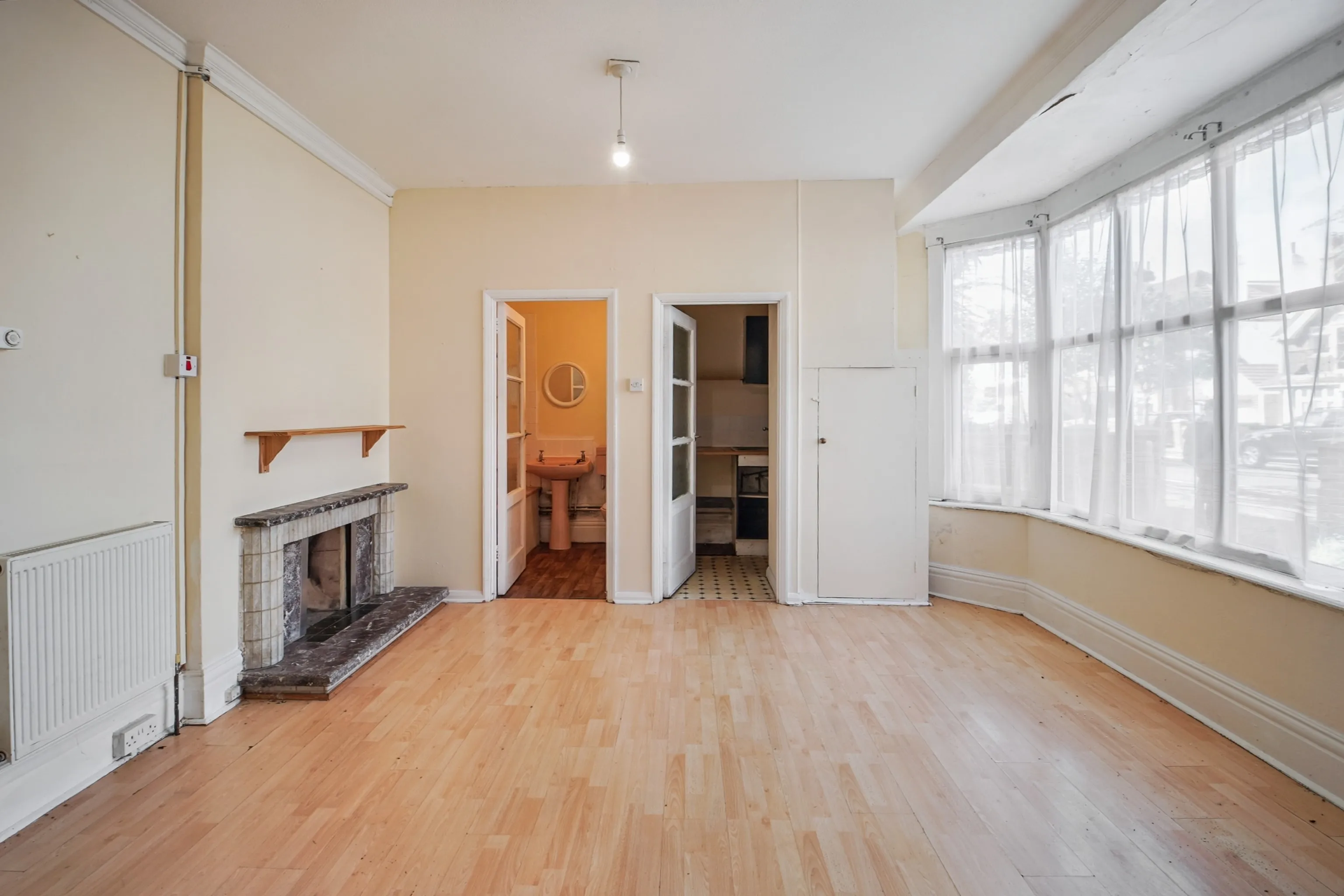 VACANT - Freehold Detached Building
