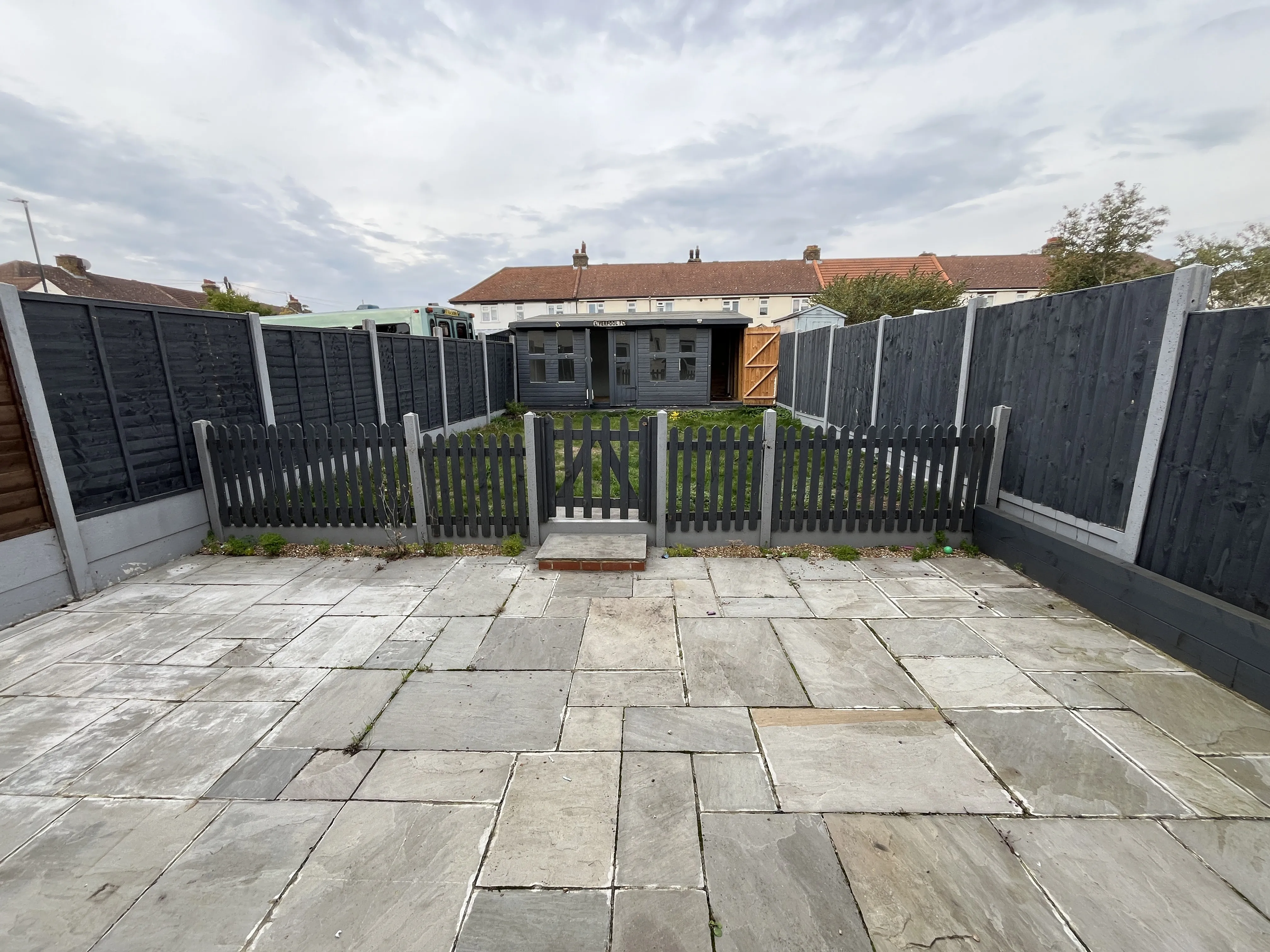 VACANT - Freehold Mid Terrace House