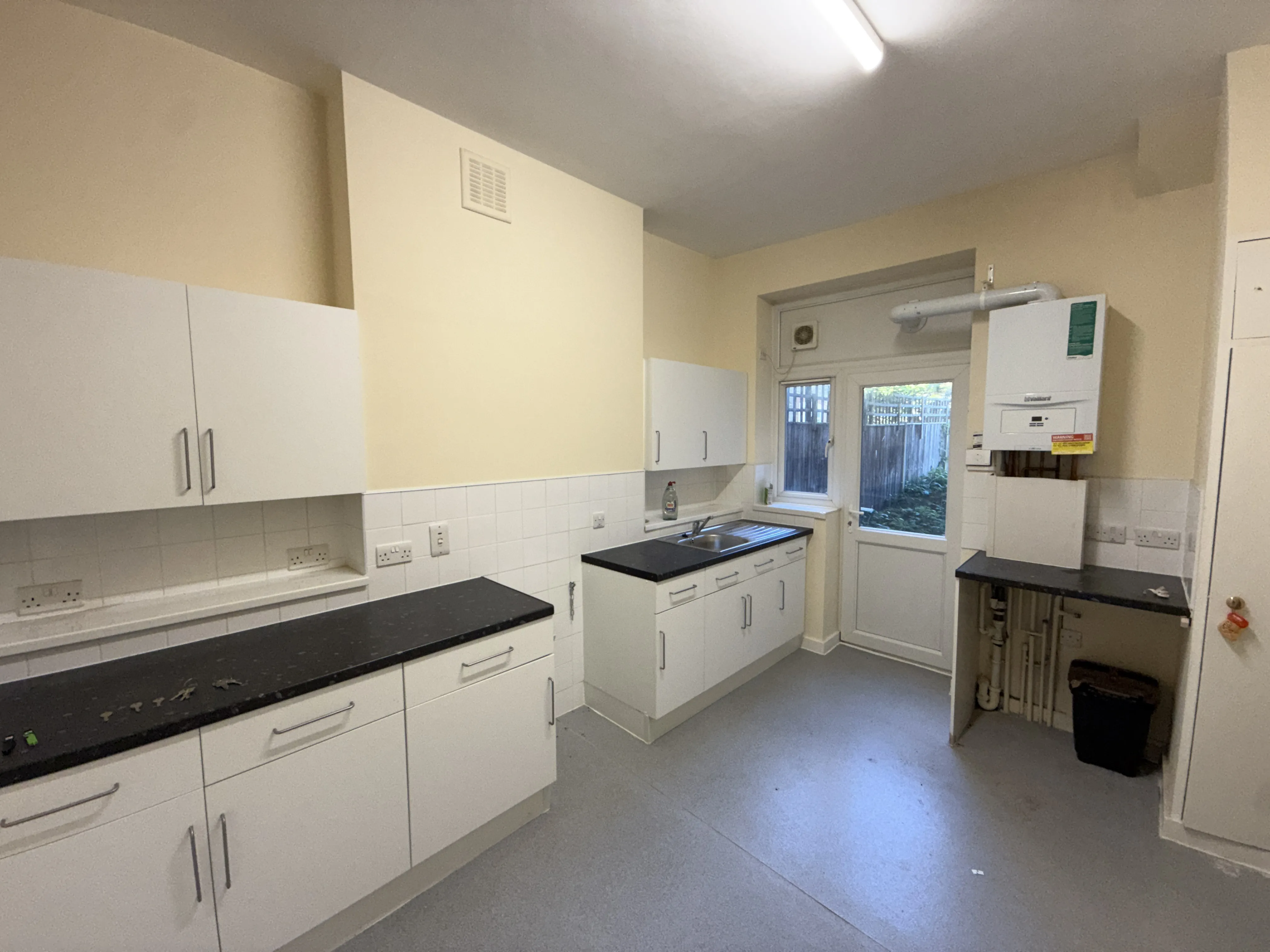 VACANT - Leasehold Self Contained Ground Floor Flat