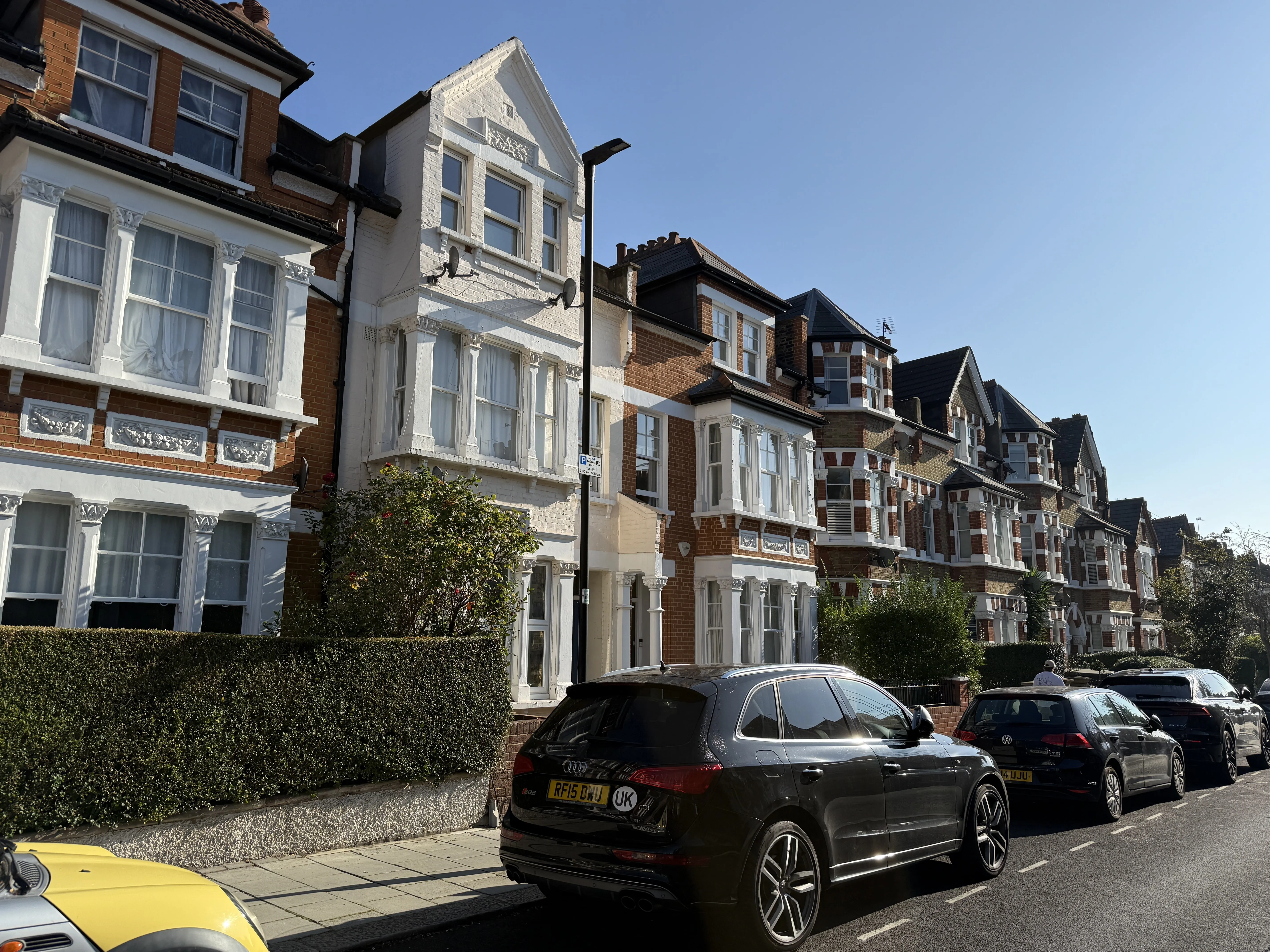 VACANT - Leasehold Self Contained Ground Floor Flat