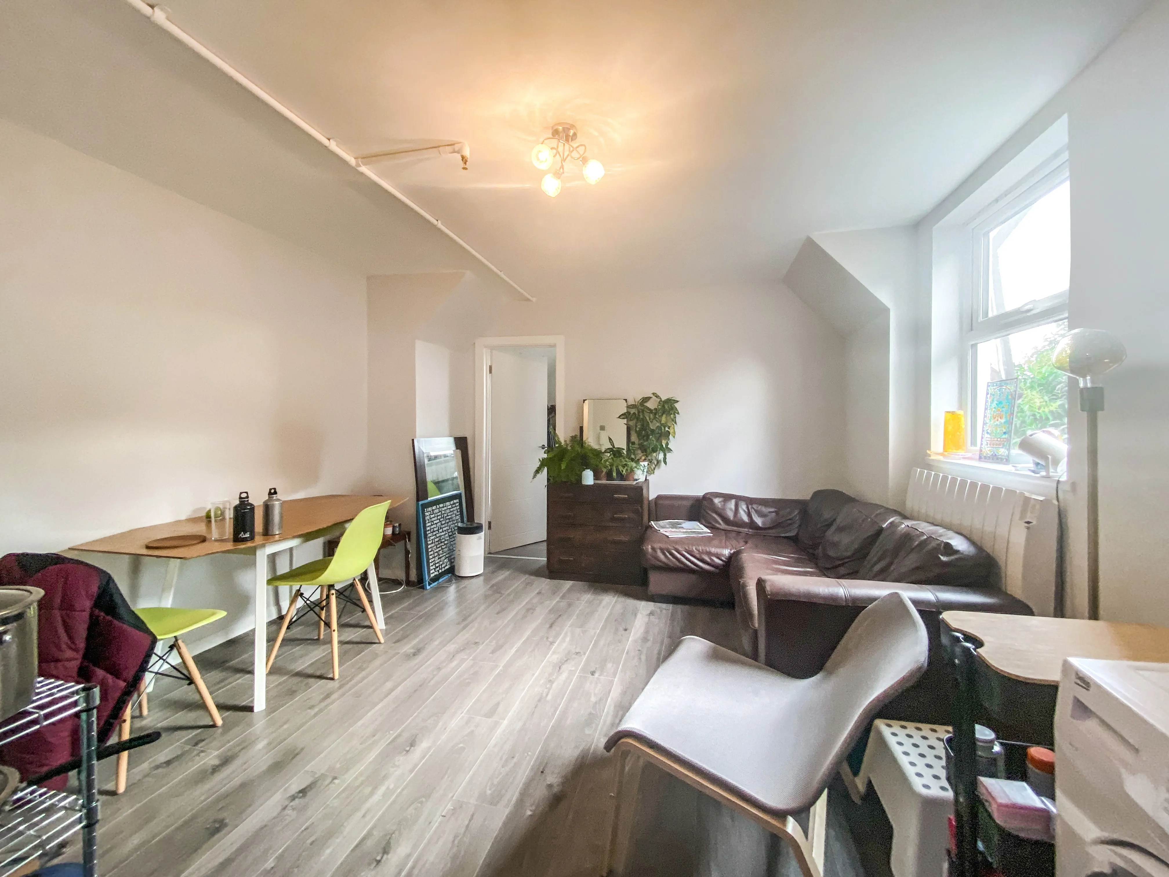 INVESTMENT - Substantial Freehold Detached Building
