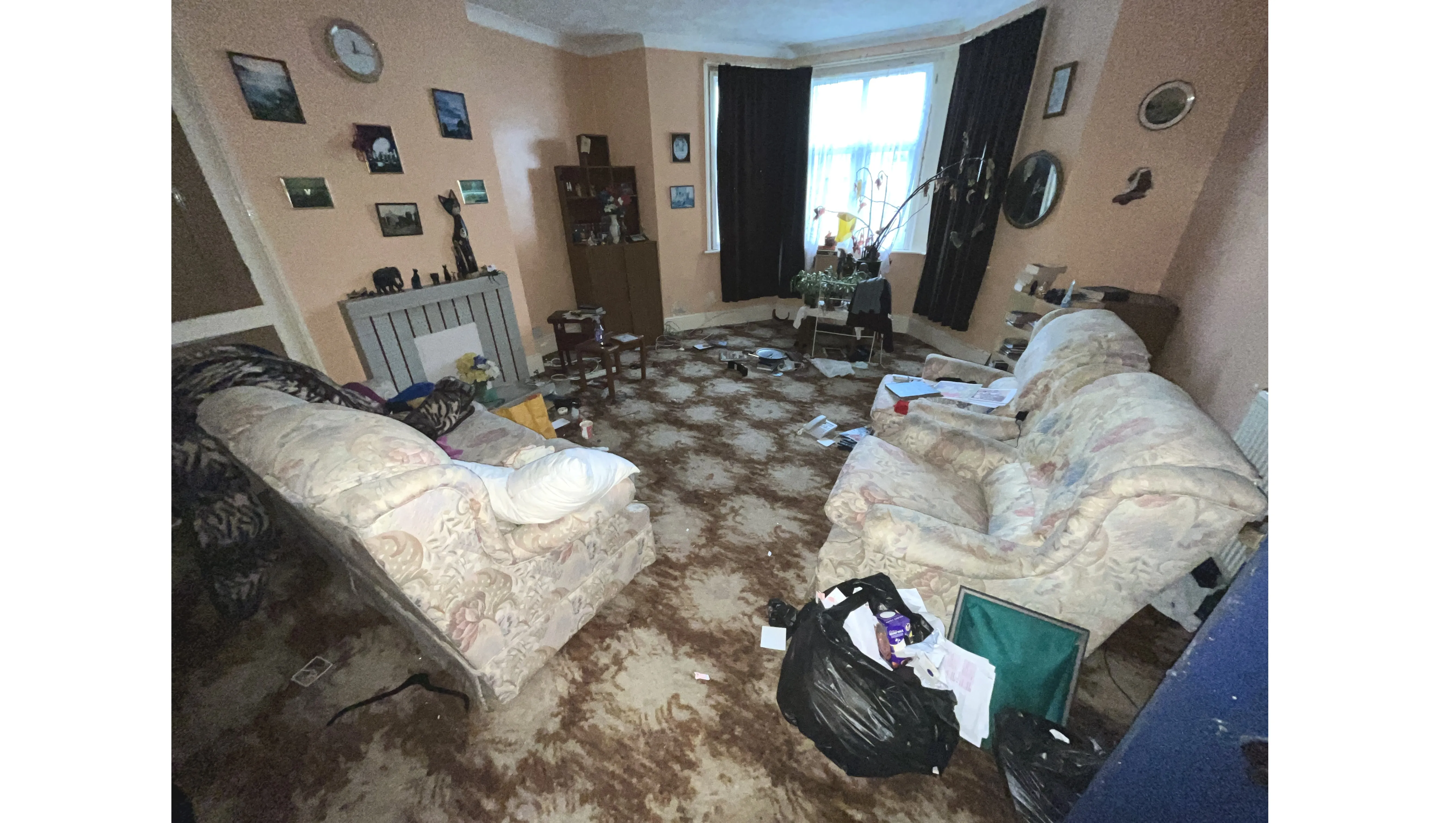 VACANT - Leasehold Self Contained Lower Ground Floor Flat