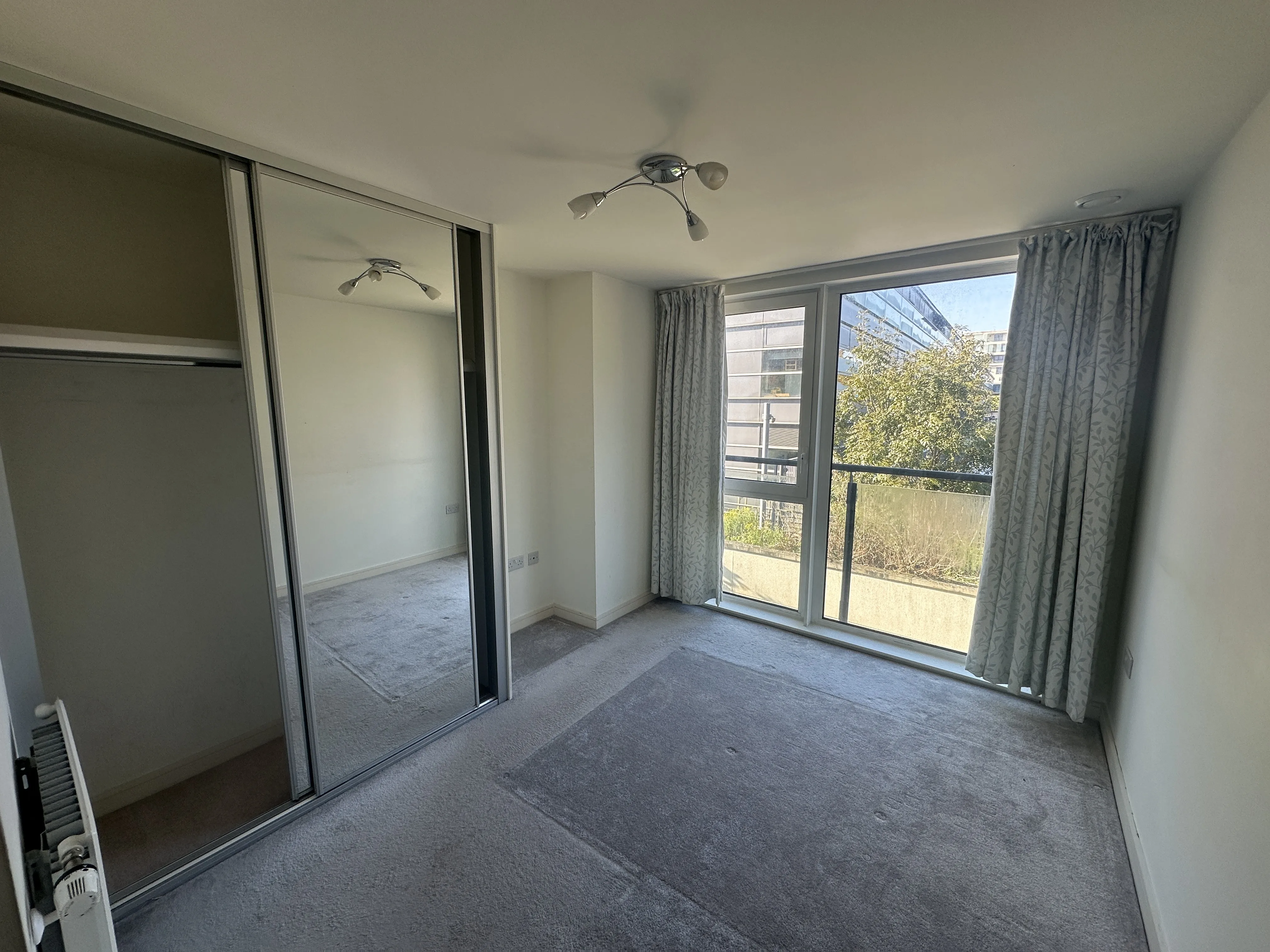VACANT - Long Leasehold Self Contained First Floor Flat