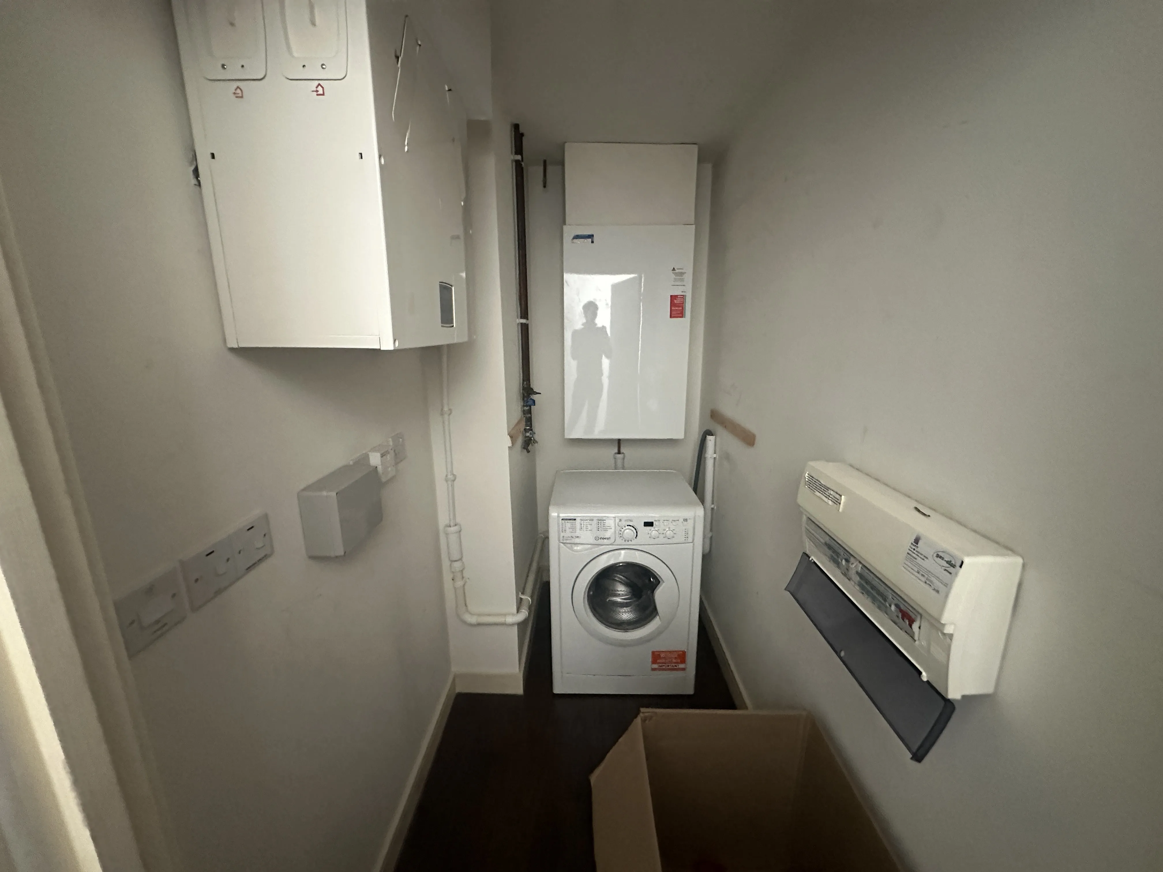 VACANT - Long Leasehold Self Contained First Floor Flat
