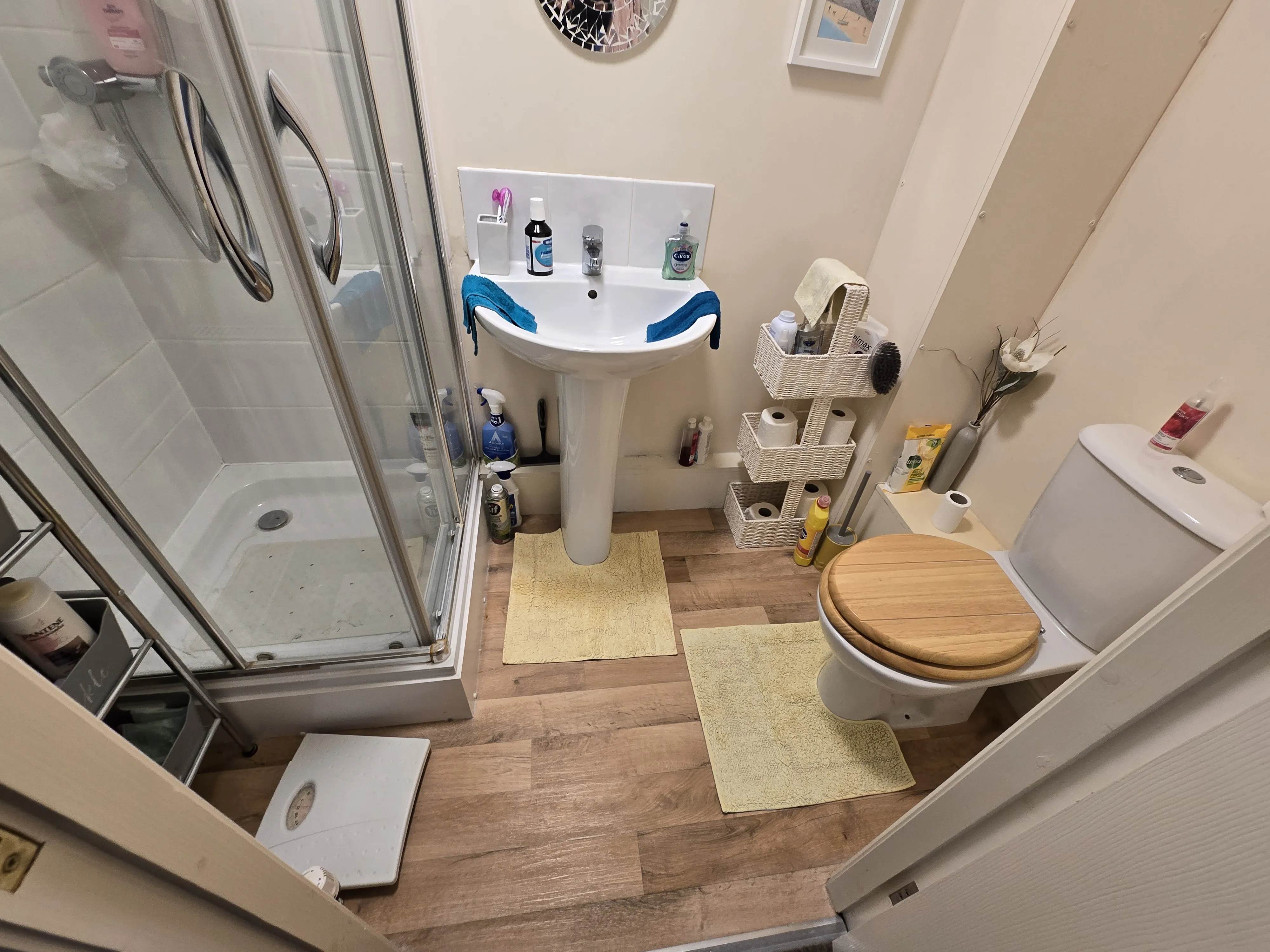 INVESTMENT - Freehold Portfolio of Twenty-Four Flats and a Terrace of Five Cottages