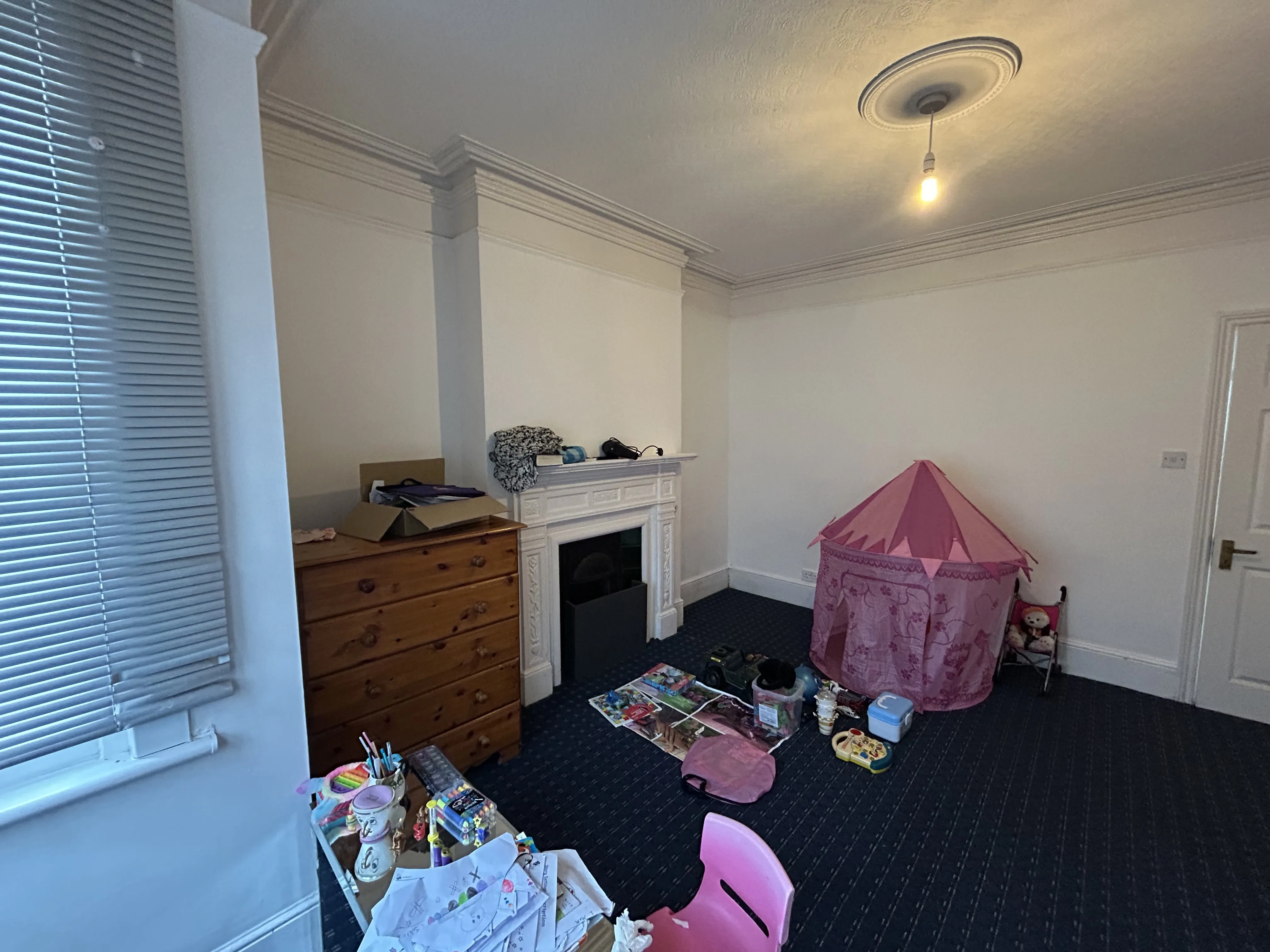 INVESTMENT - Leasehold Self Contained Ground and Lower Ground Floor Maisonette