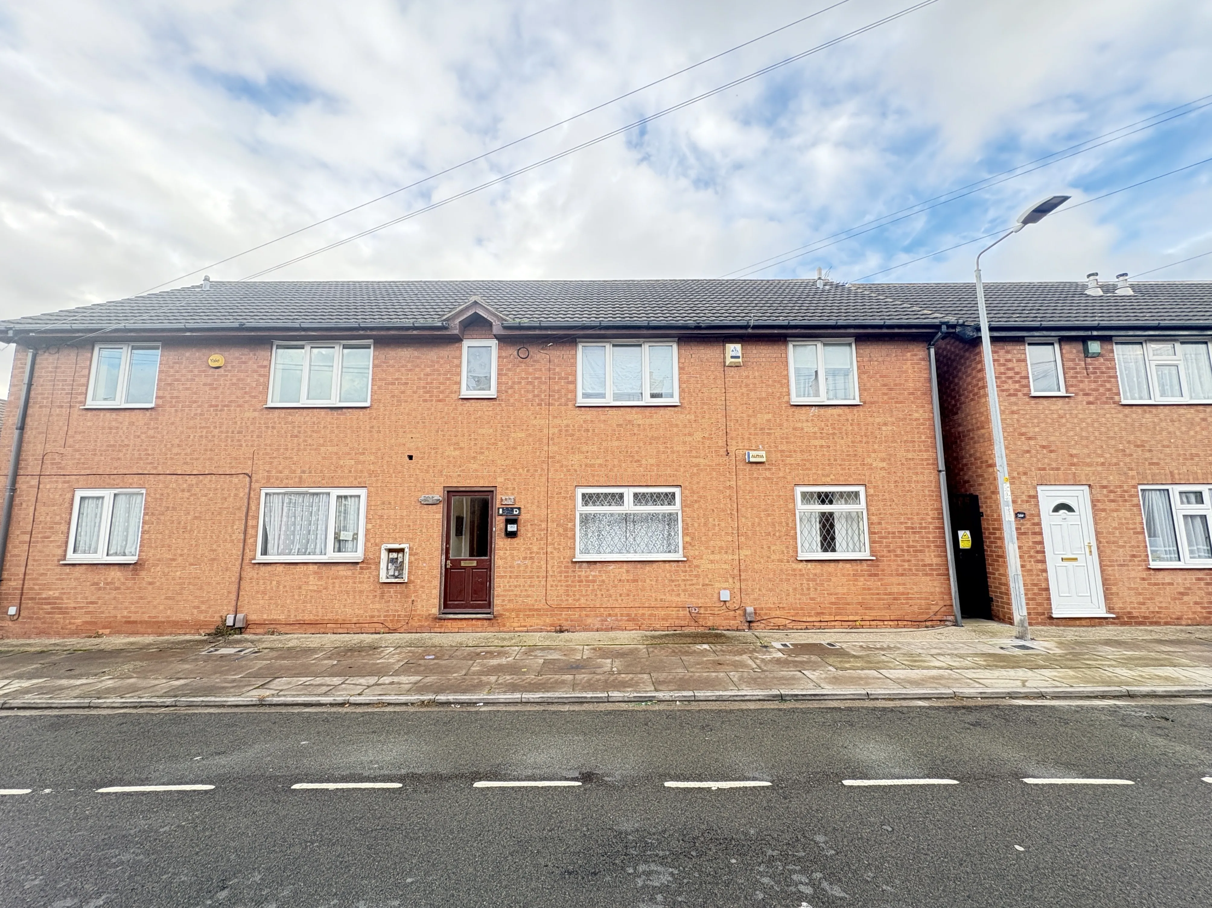 VACANT - Leasehold Self Contained Ground Floor Flat