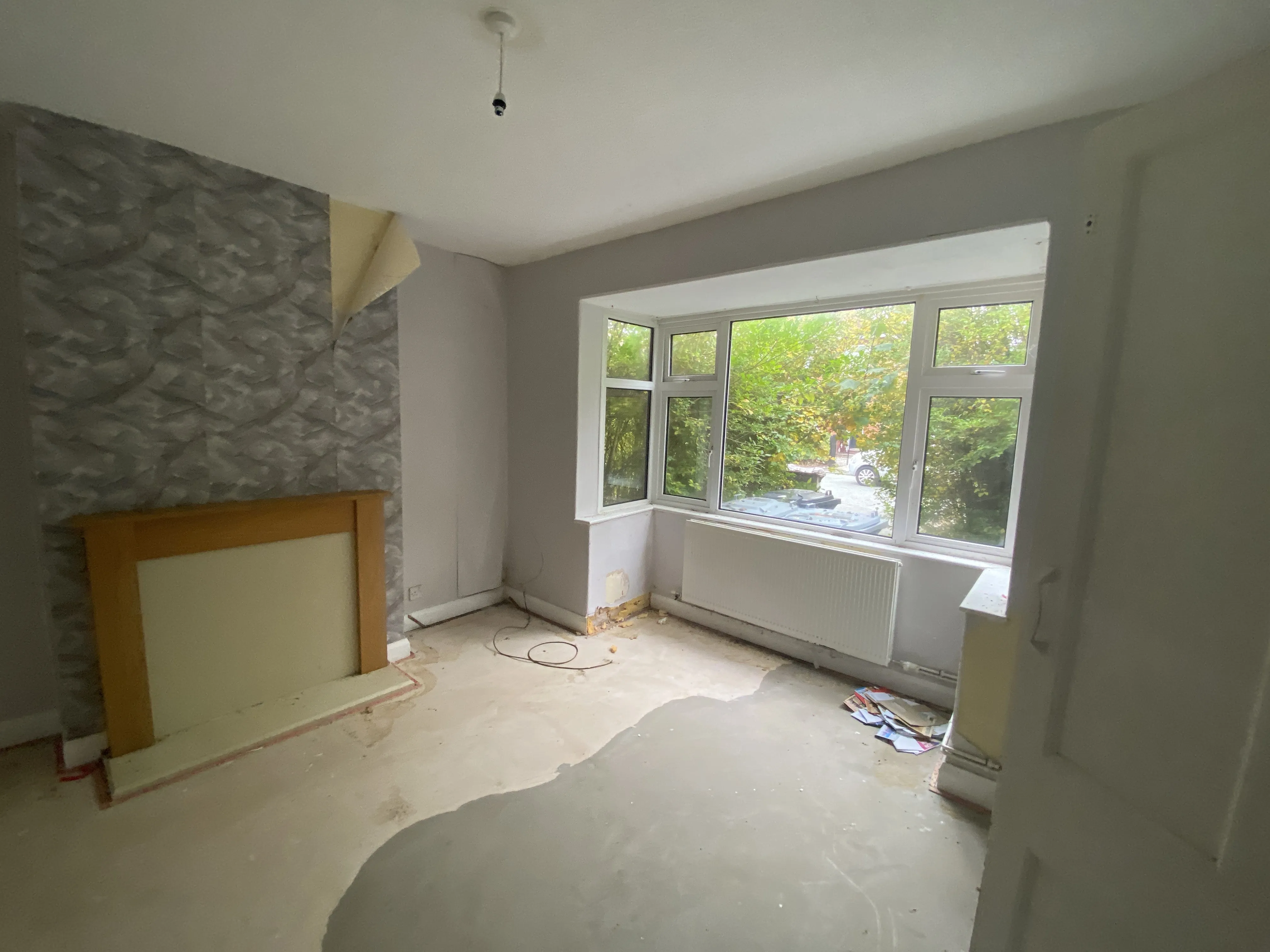 VACANT - Freehold Semi-Detached House