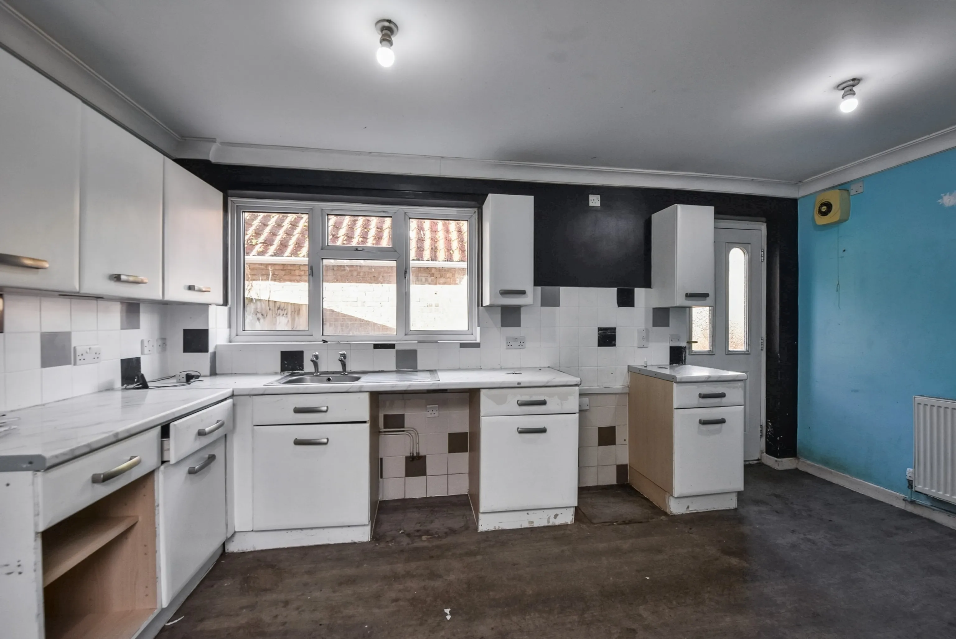 VACANT - Freehold Semi-Detached House