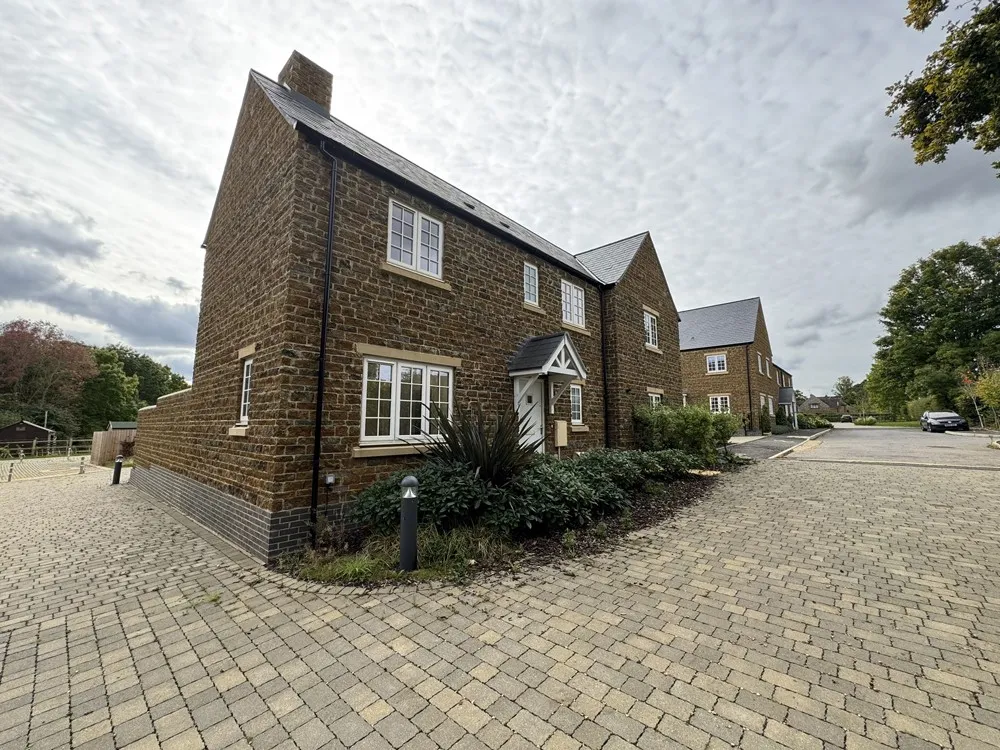 VACANT - Five Freehold Dwellings